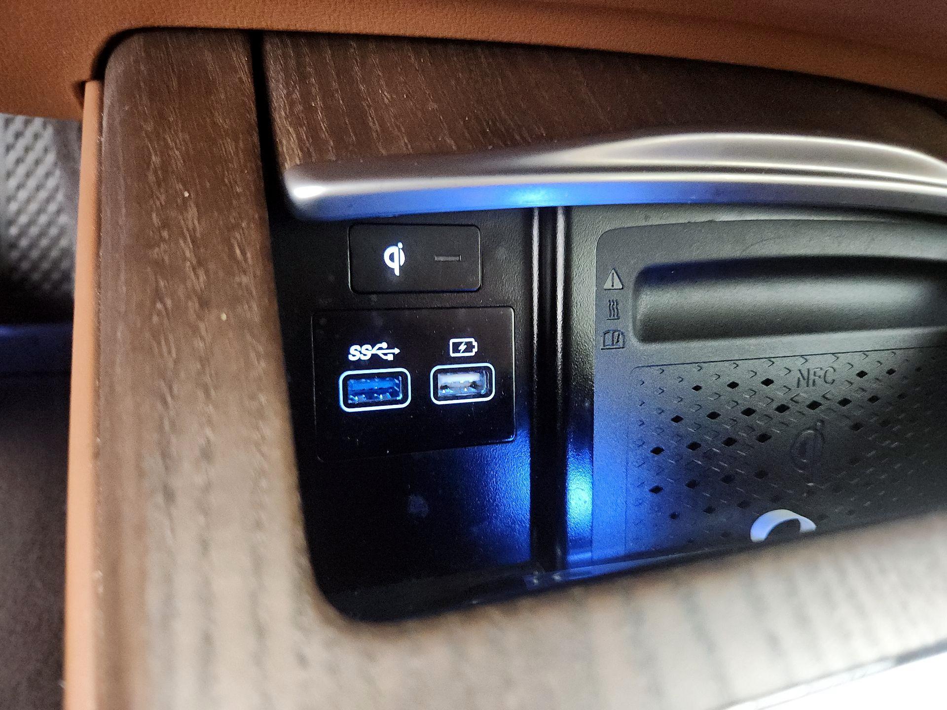 Thumbnail: 2021 Genesis G80 - 19