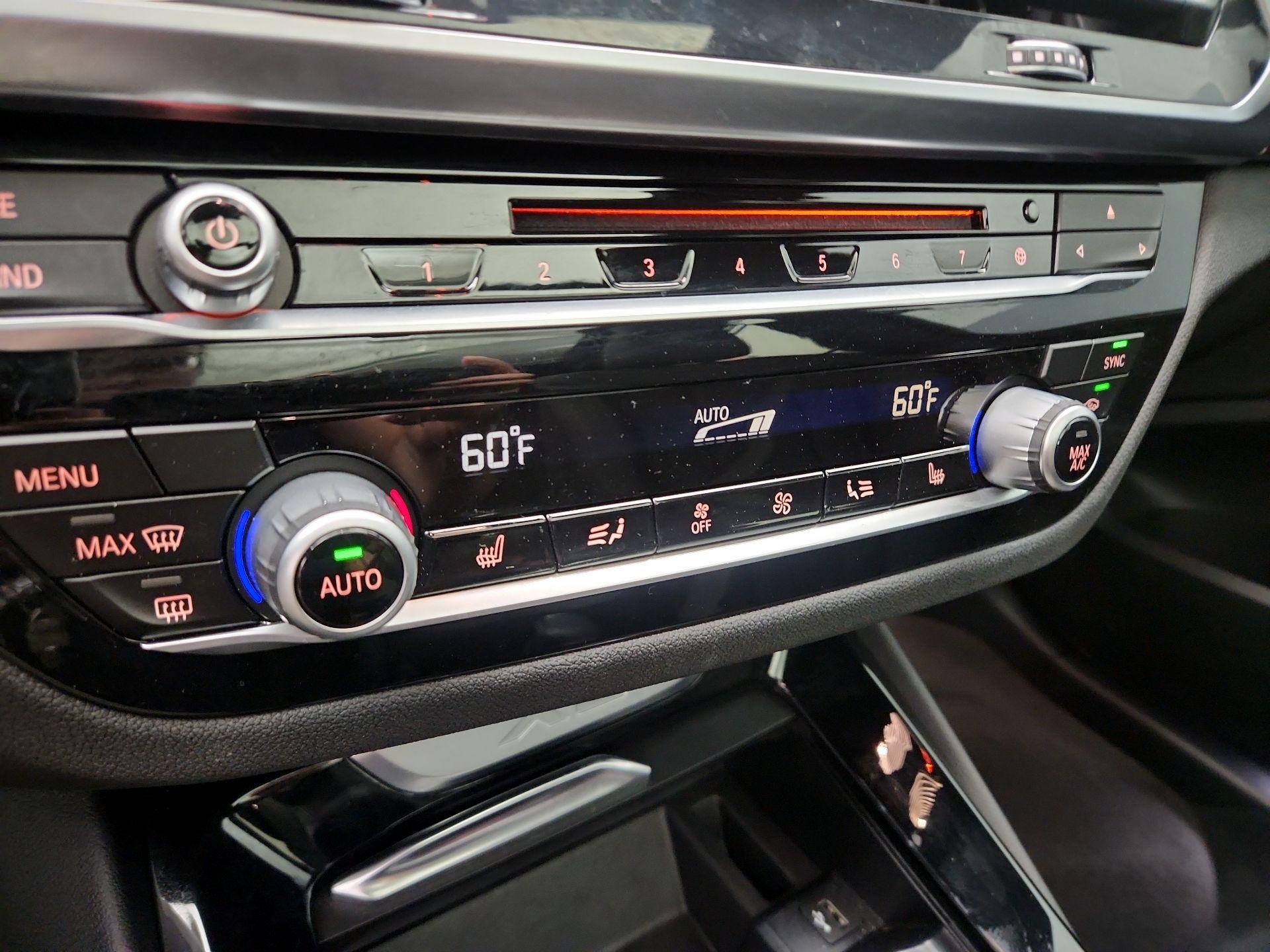 Thumbnail: 2019 BMW X3 - 17