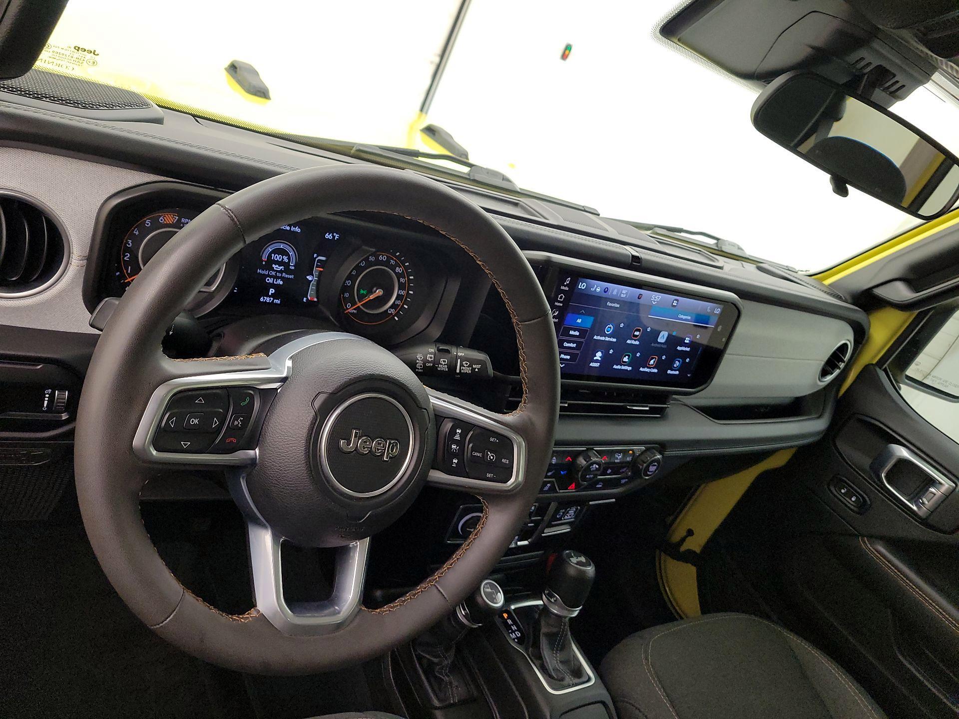 Thumbnail: 2024 Jeep Wrangler - 9