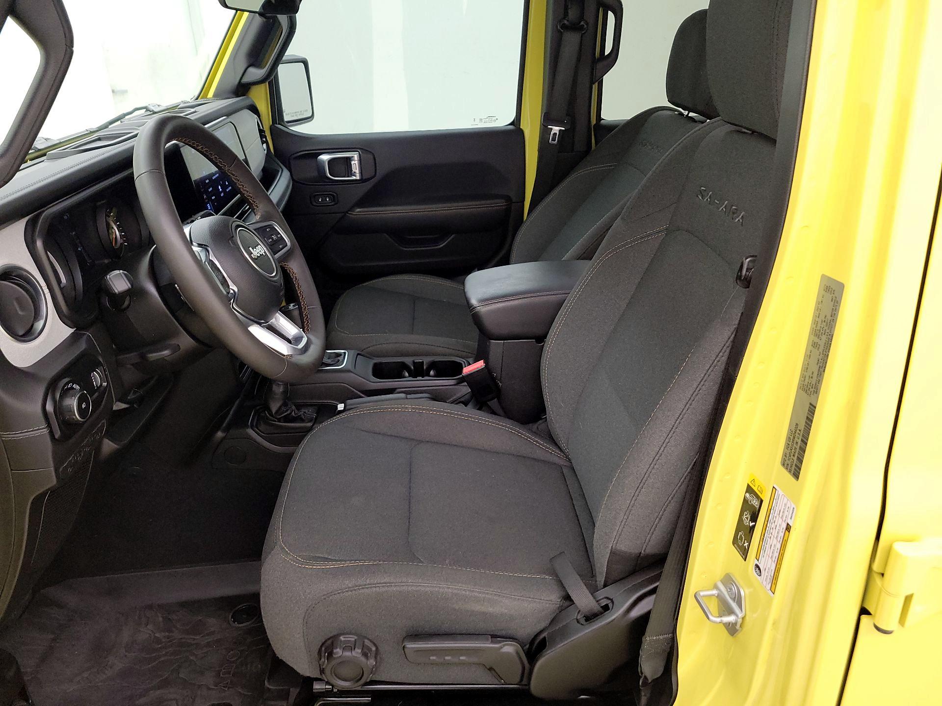 Thumbnail: 2024 Jeep Wrangler - 11