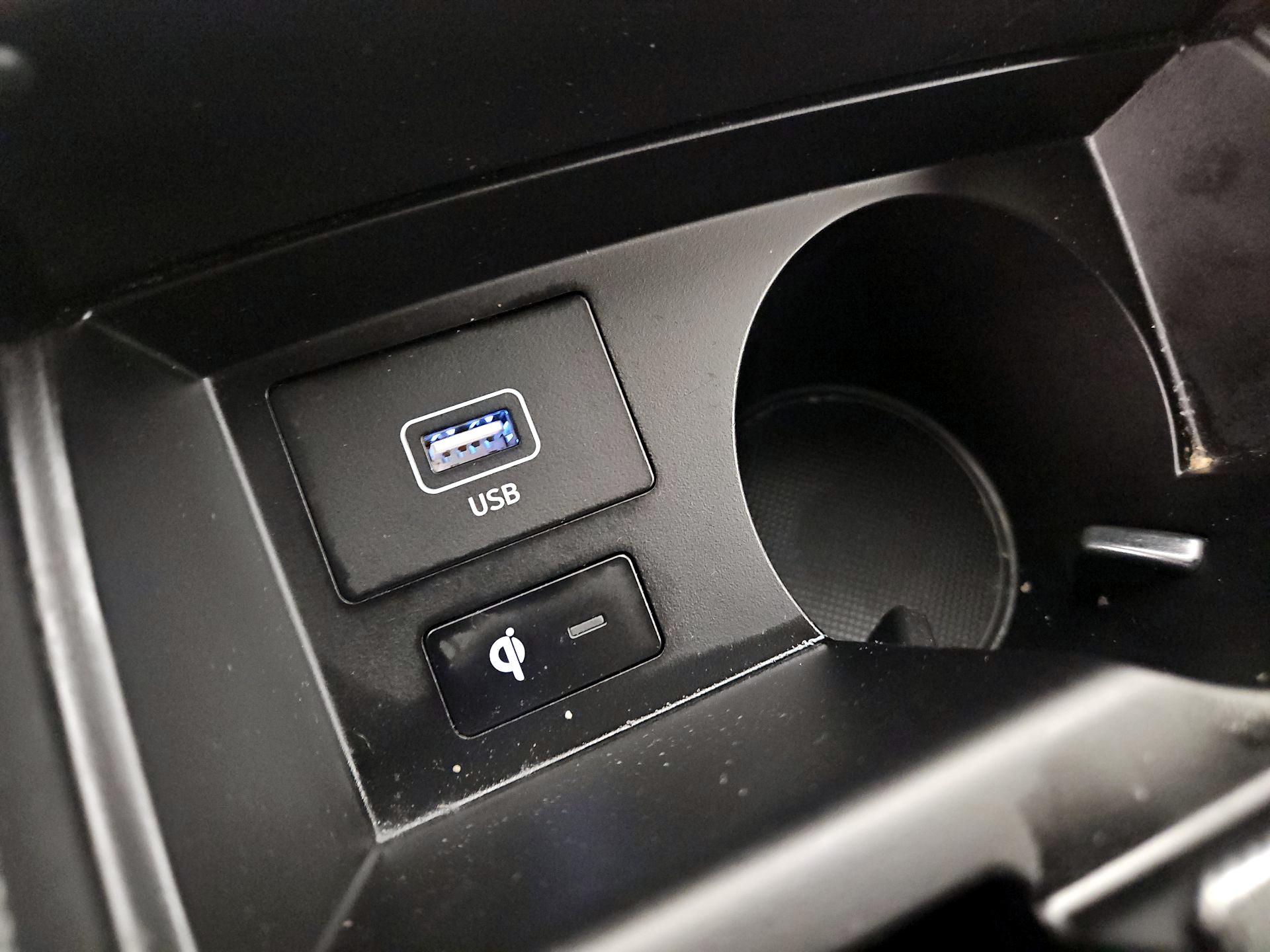 Thumbnail: 2023 Hyundai Santa Fe - 19