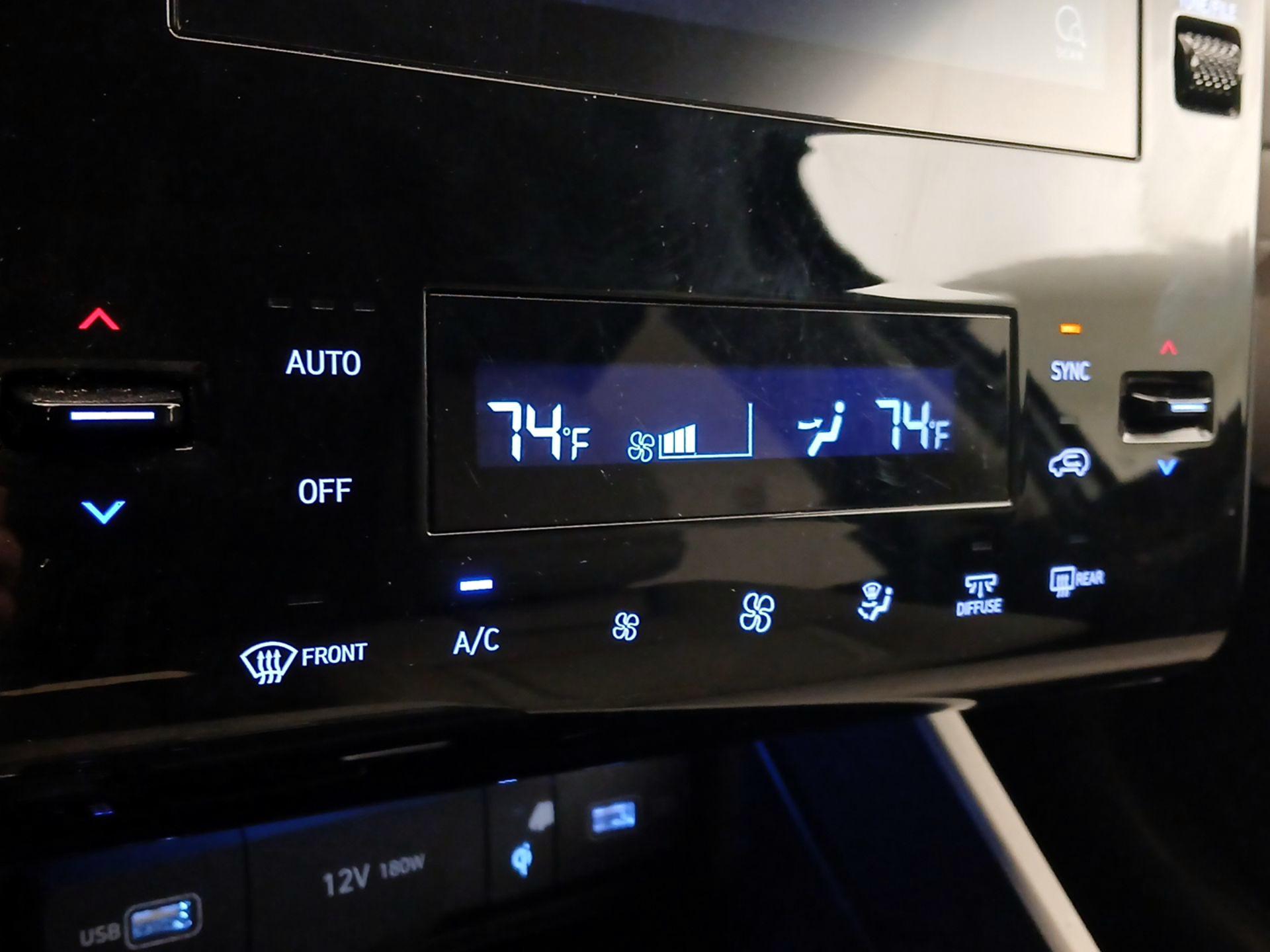 Thumbnail: 2022 Hyundai Tucson - 16