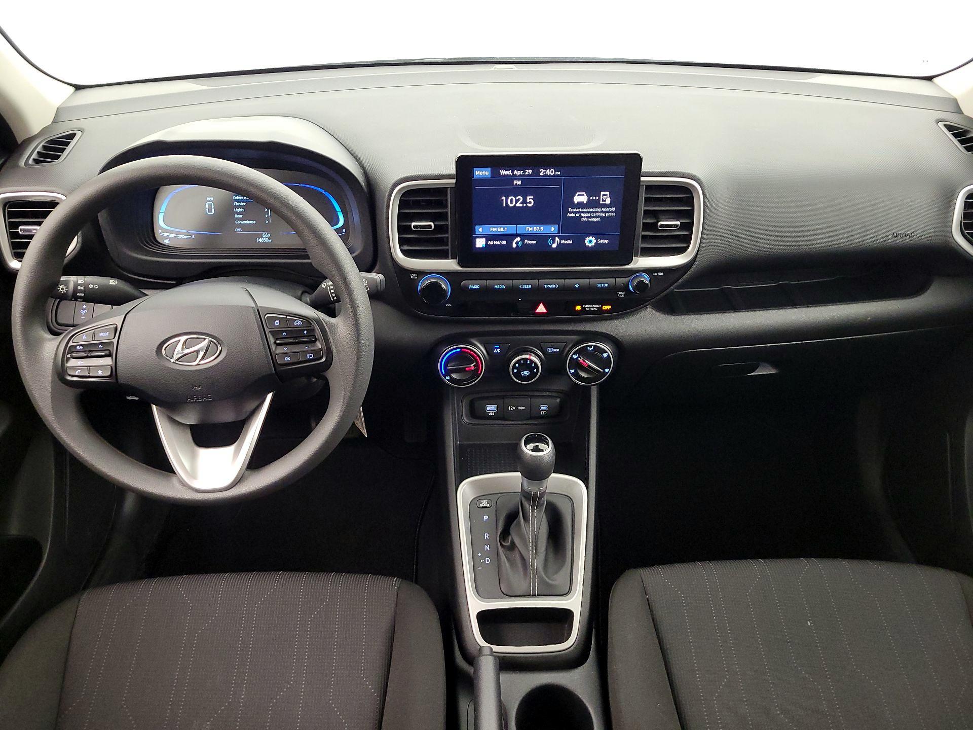 Thumbnail: 2023 Hyundai Venue - 9