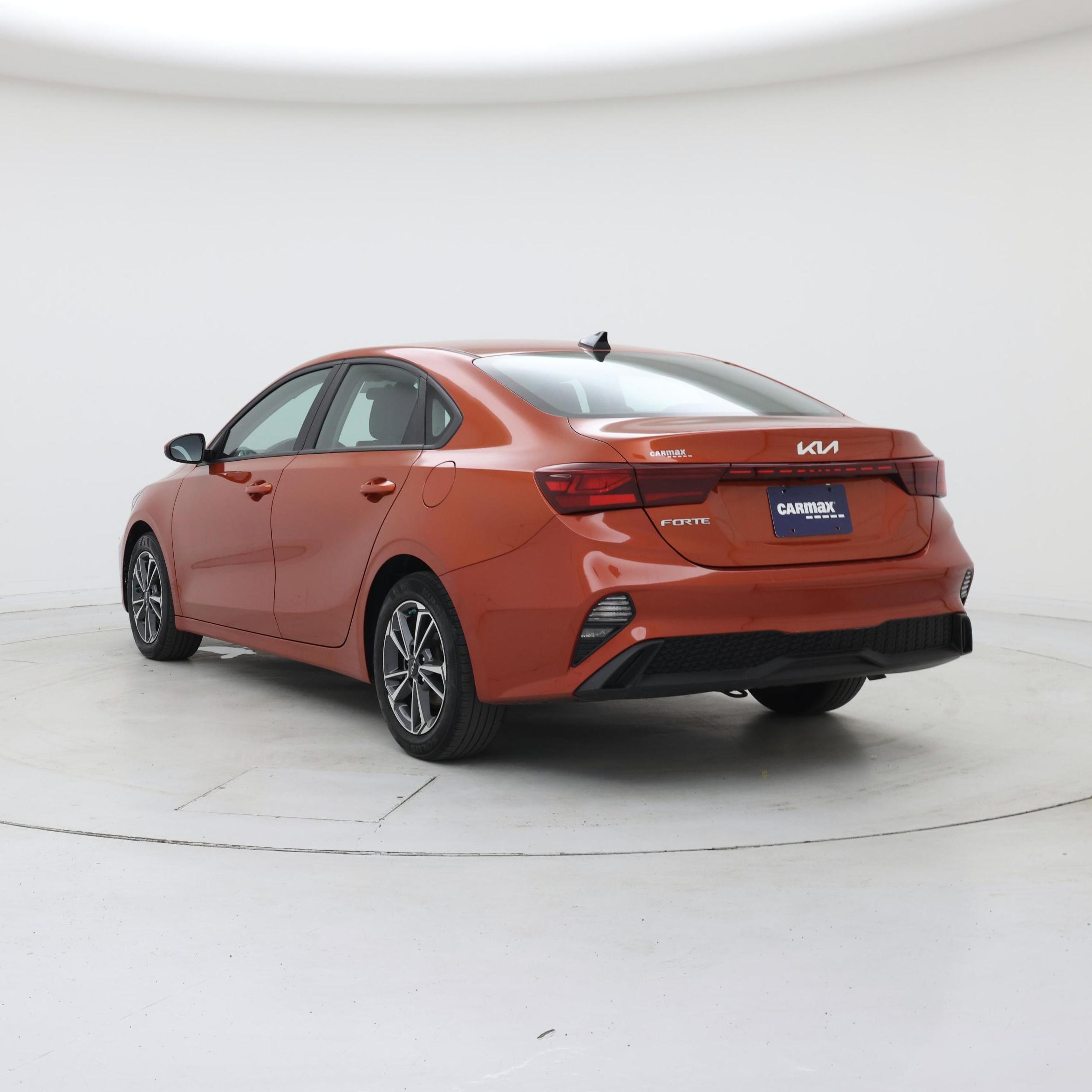 Thumbnail: 2023 Kia Forte - 2