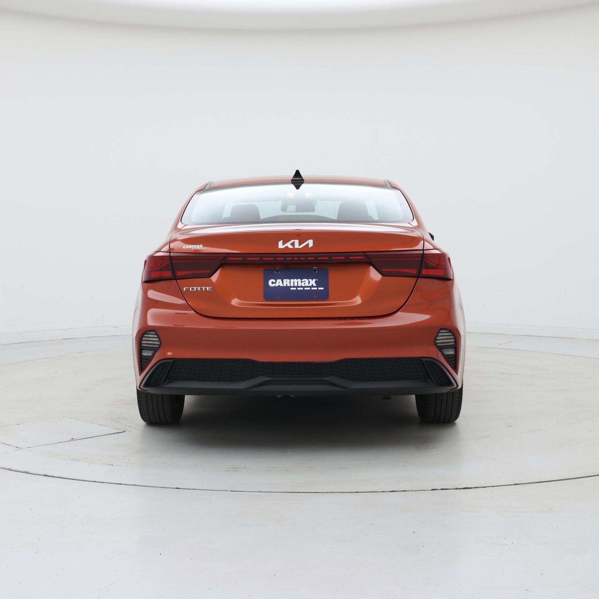 Thumbnail: 2023 Kia Forte - 6