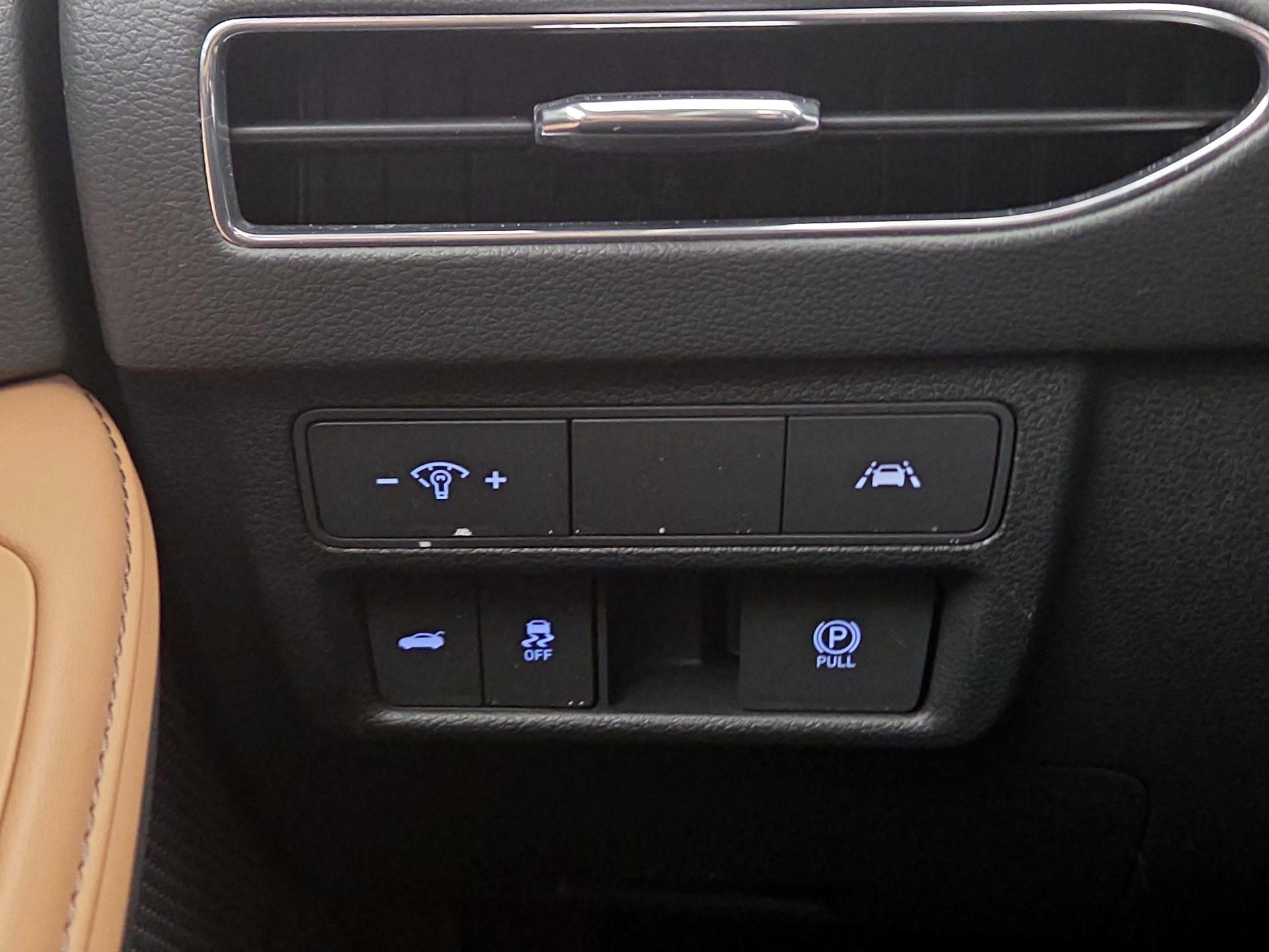 Thumbnail: 2023 Hyundai Sonata - 13