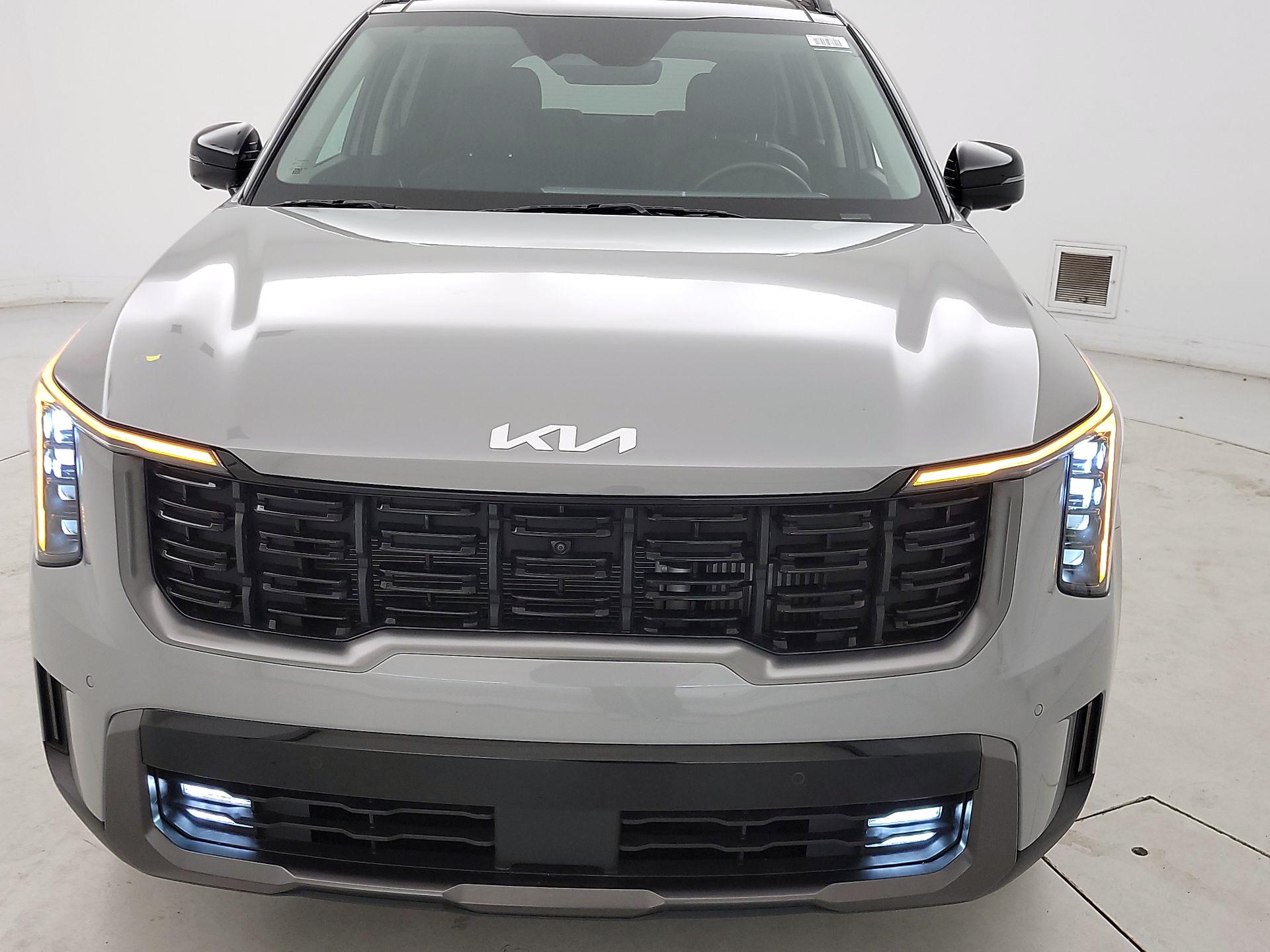 Thumbnail: 2024 Kia Sorento - 2