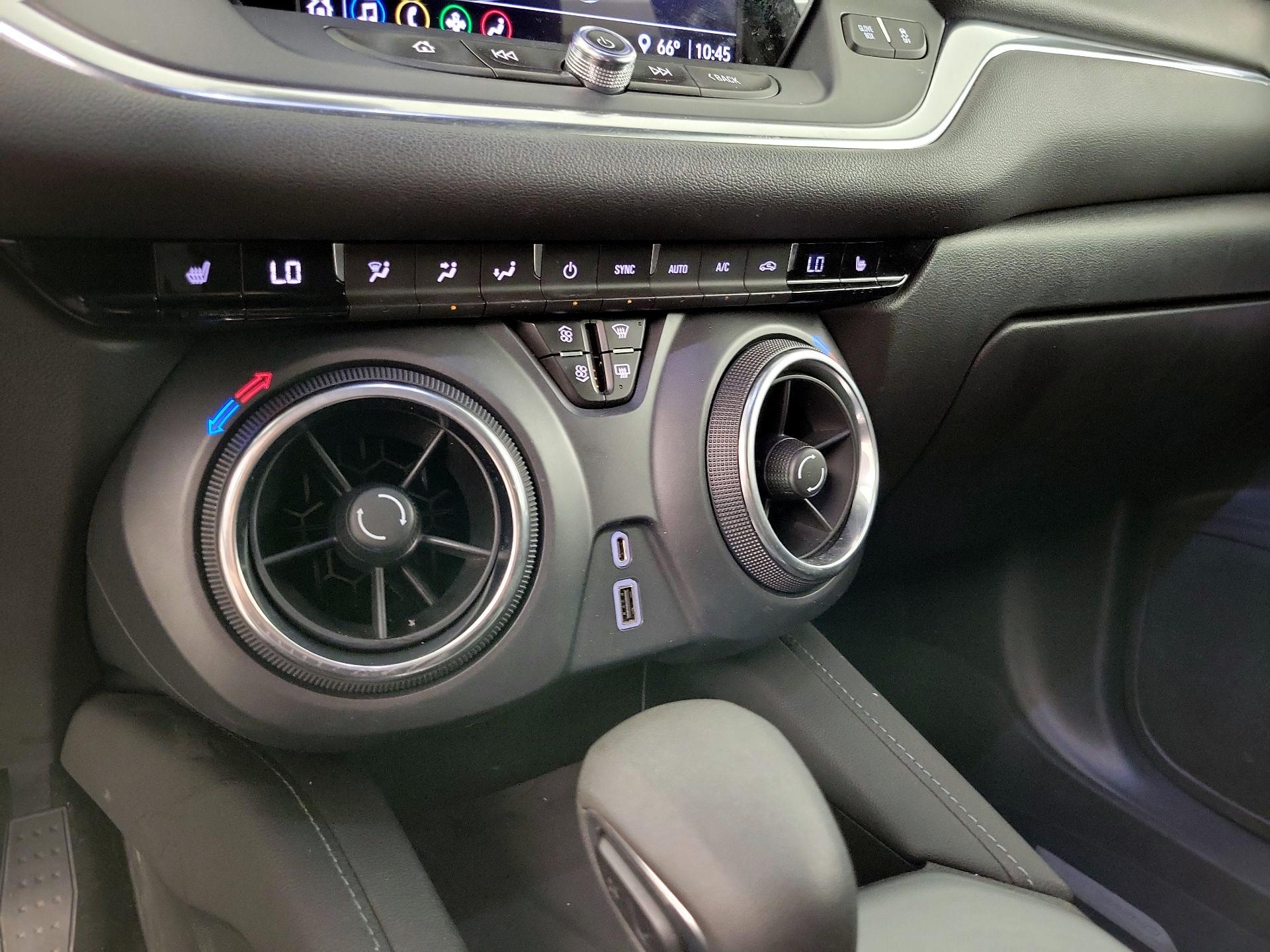 Thumbnail: 2021 Chevrolet Blazer - 16