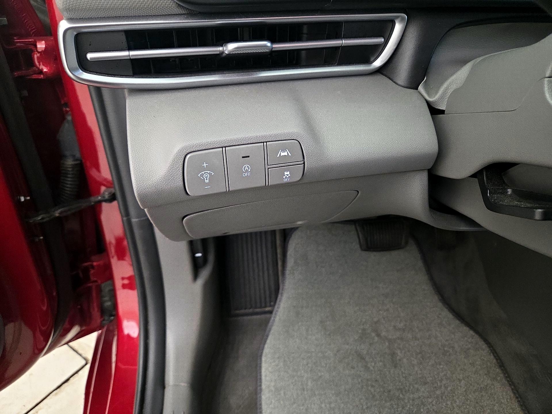 Thumbnail: 2023 Hyundai Elantra - 13