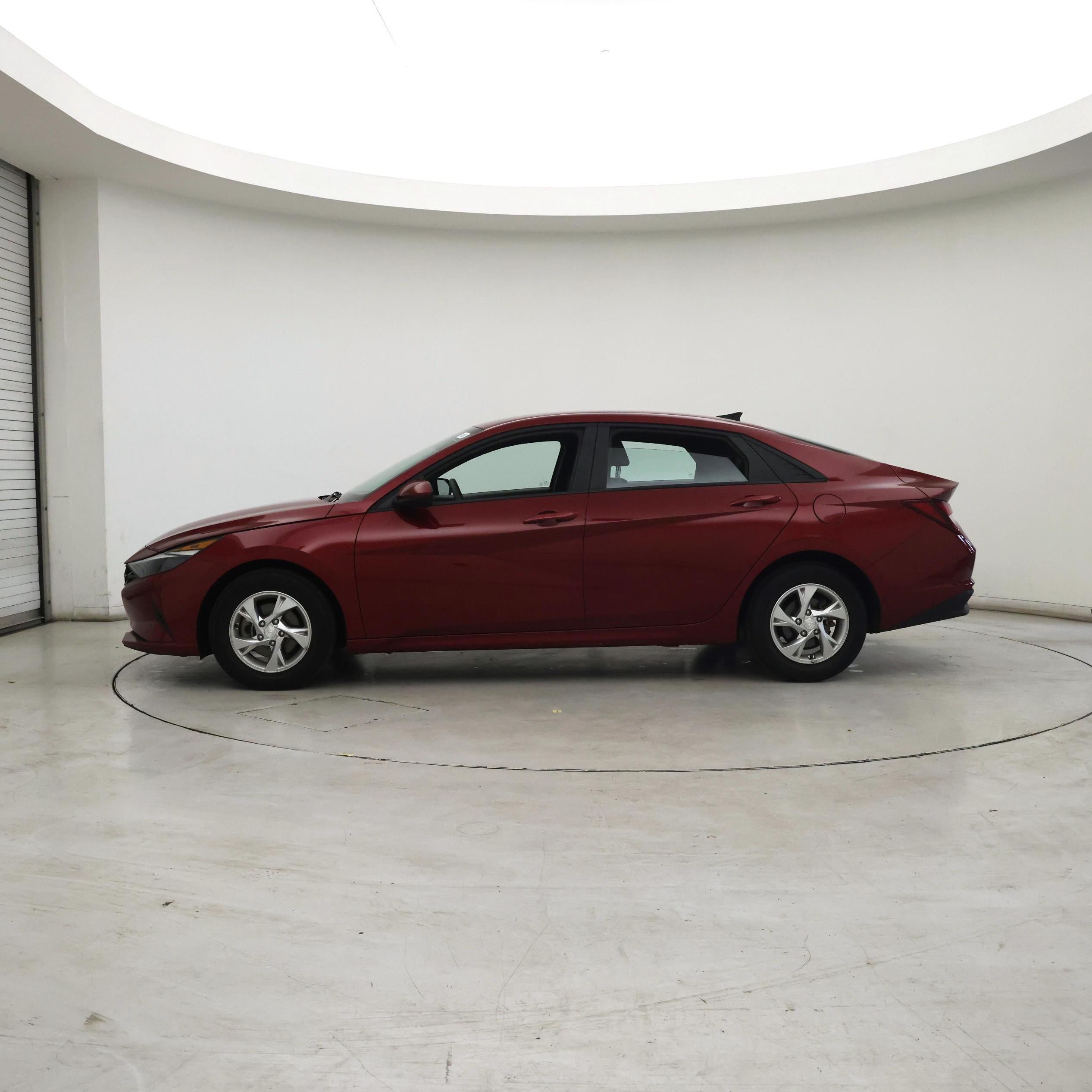 Thumbnail: 2023 Hyundai Elantra - 3