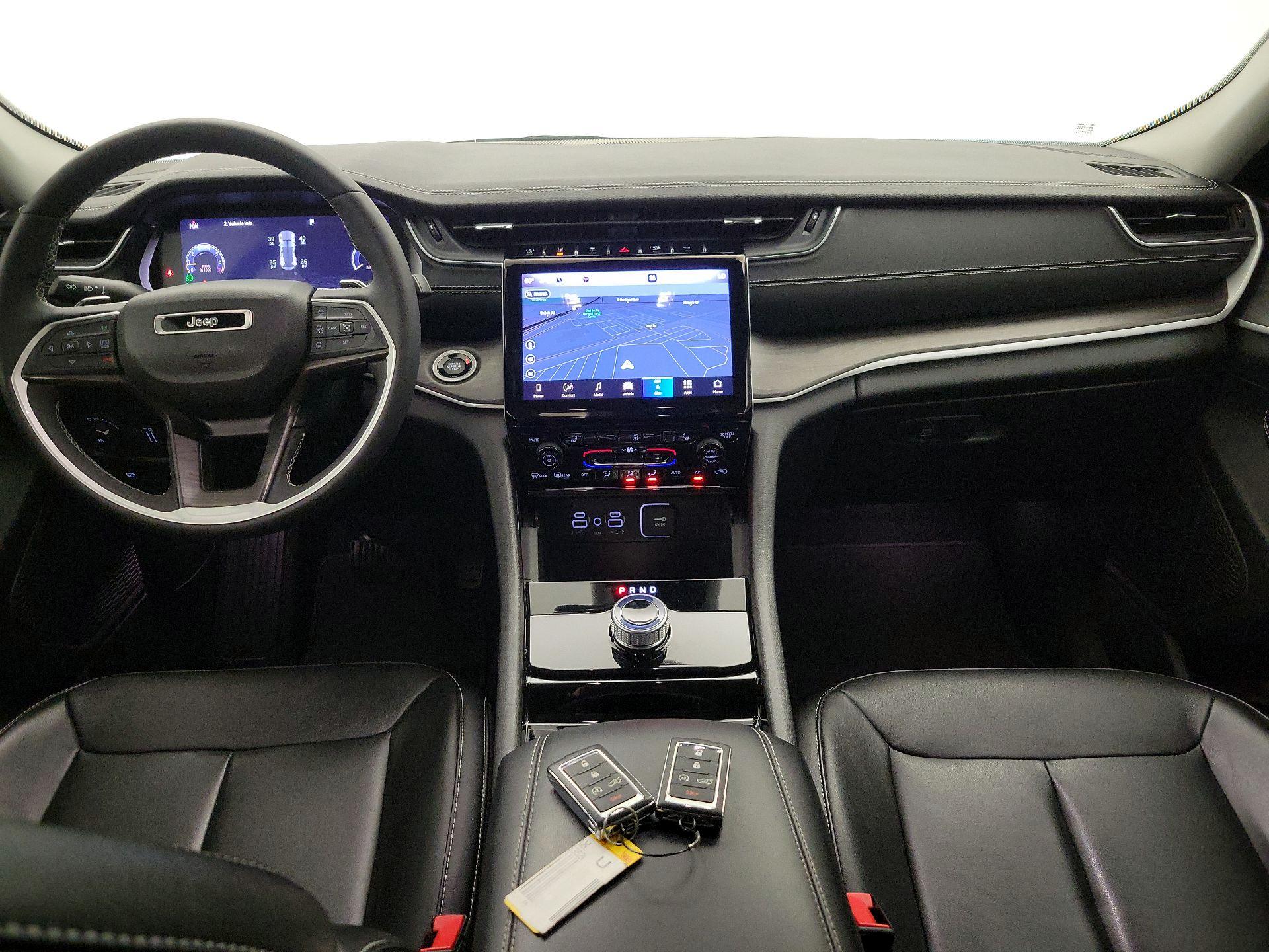 Thumbnail: 2023 Jeep Grand Cherokee - 9