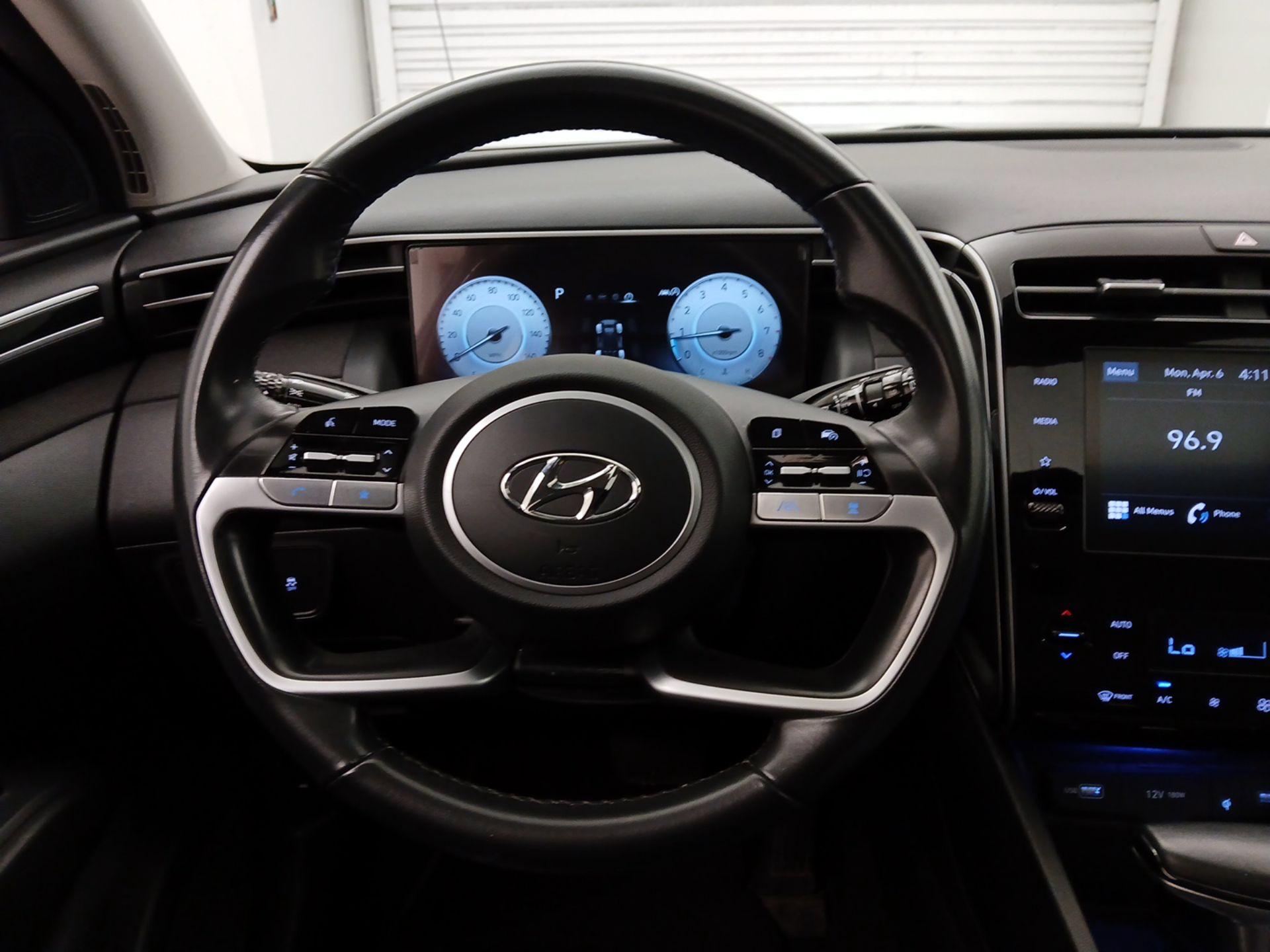 Thumbnail: 2023 Hyundai Tucson - 10