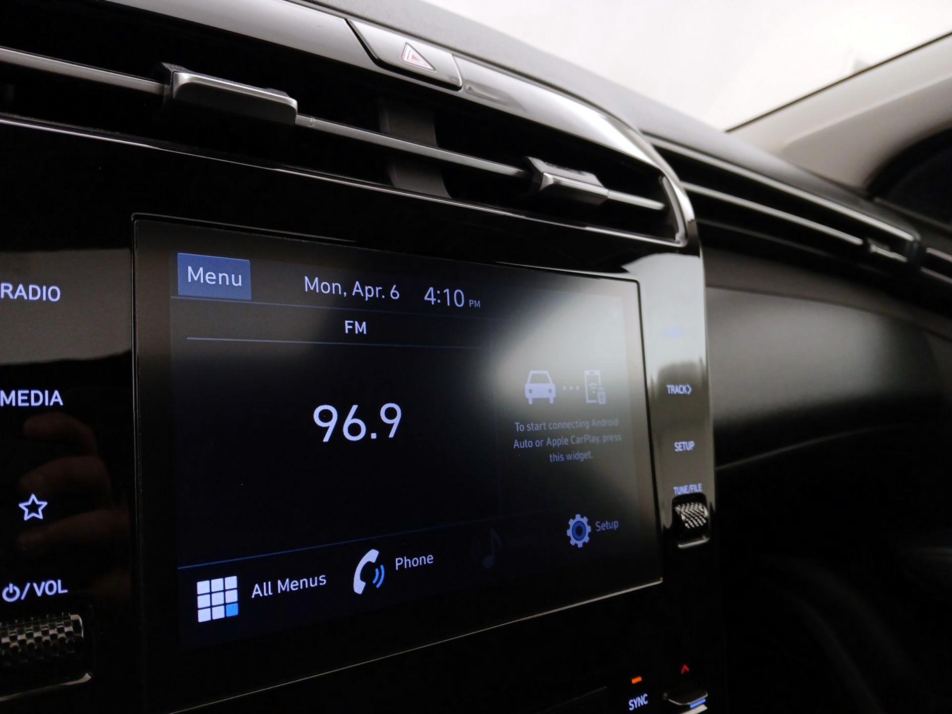 Thumbnail: 2023 Hyundai Tucson - 15