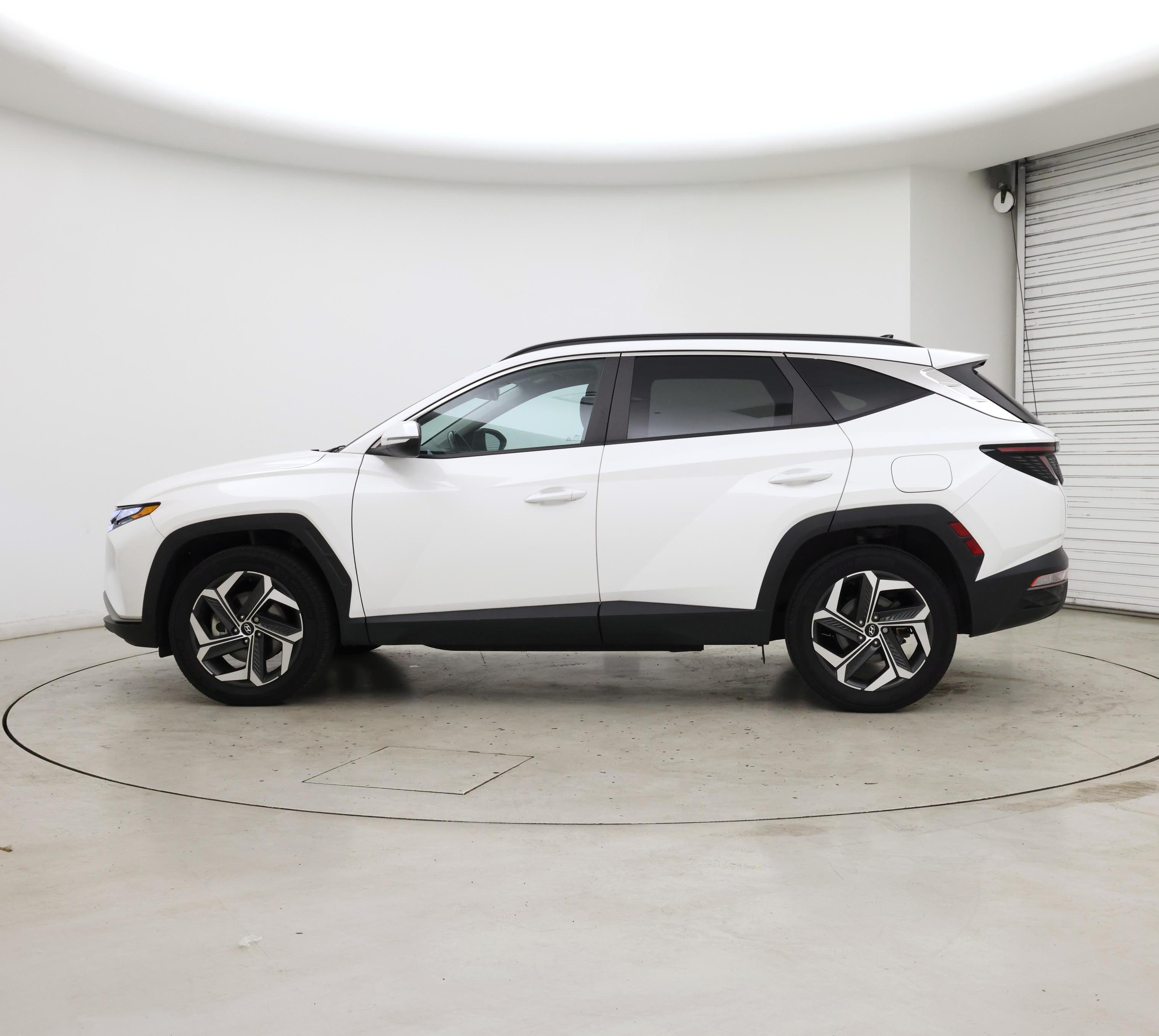 Thumbnail: 2023 Hyundai Tucson - 3