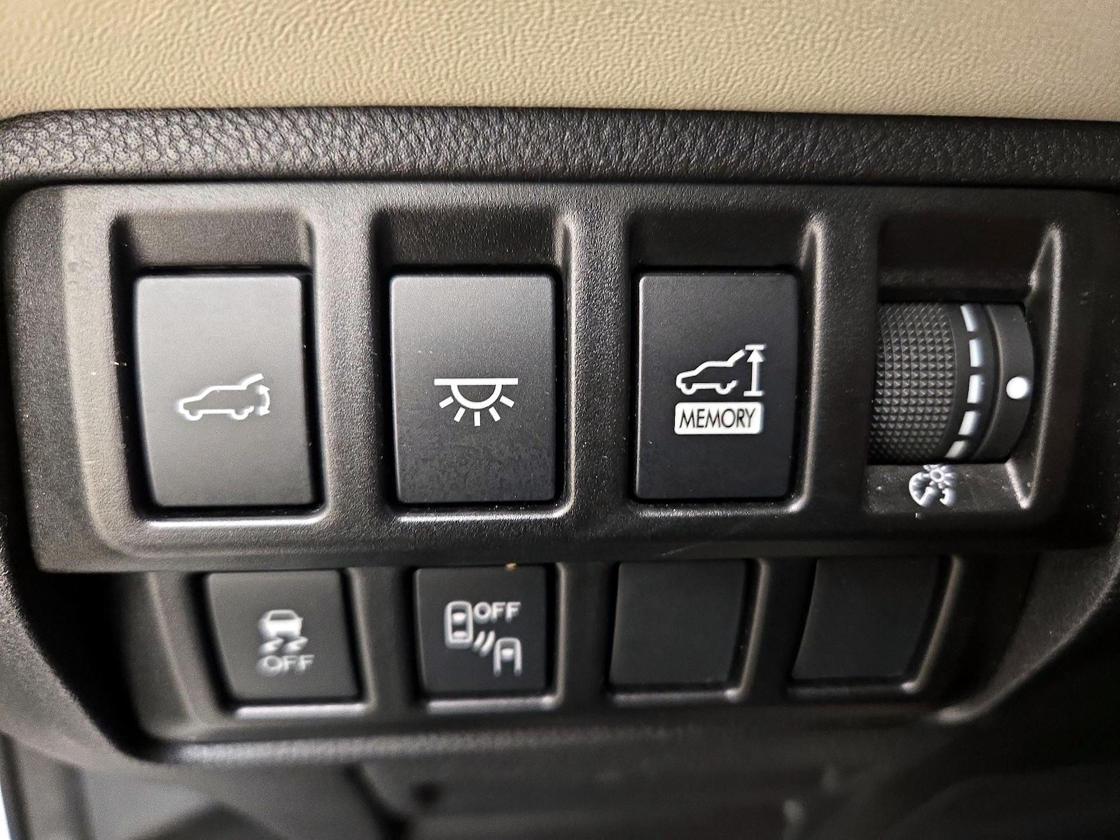 2022 Subaru Ascent Touring - Photo 14