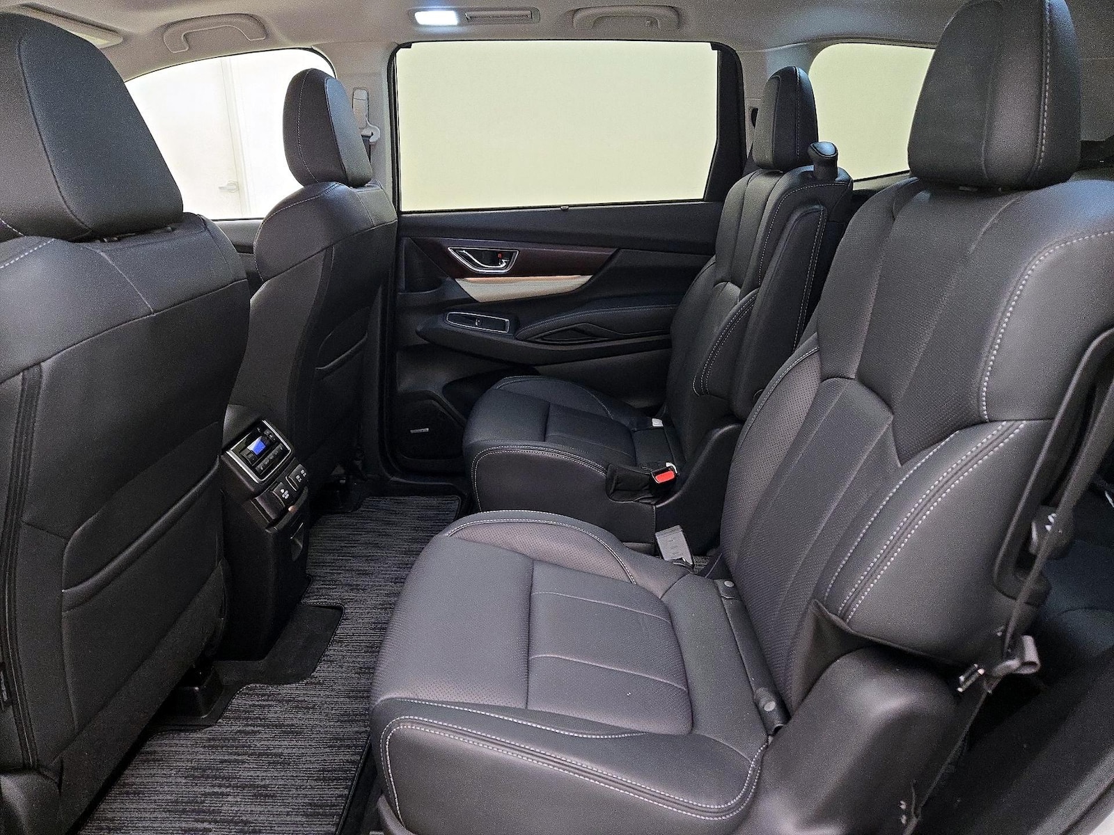 2022 Subaru Ascent Touring - Photo 20