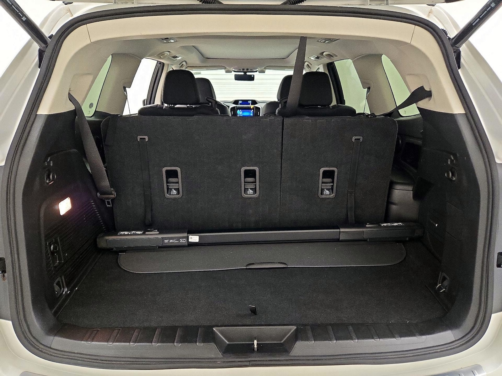 2022 Subaru Ascent Touring - Photo 22