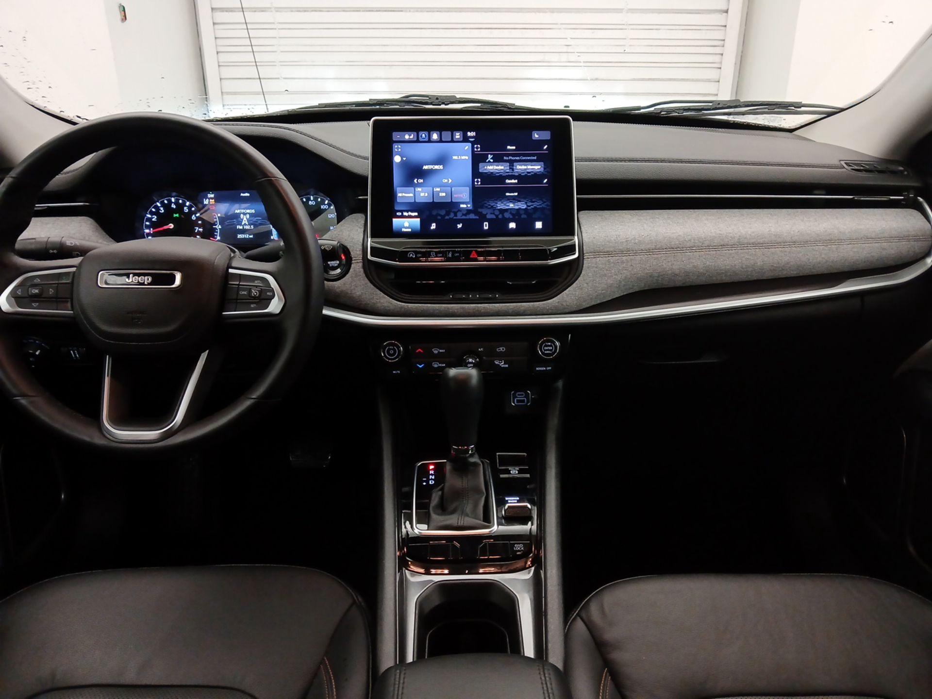 Thumbnail: 2022 Jeep Compass - 9