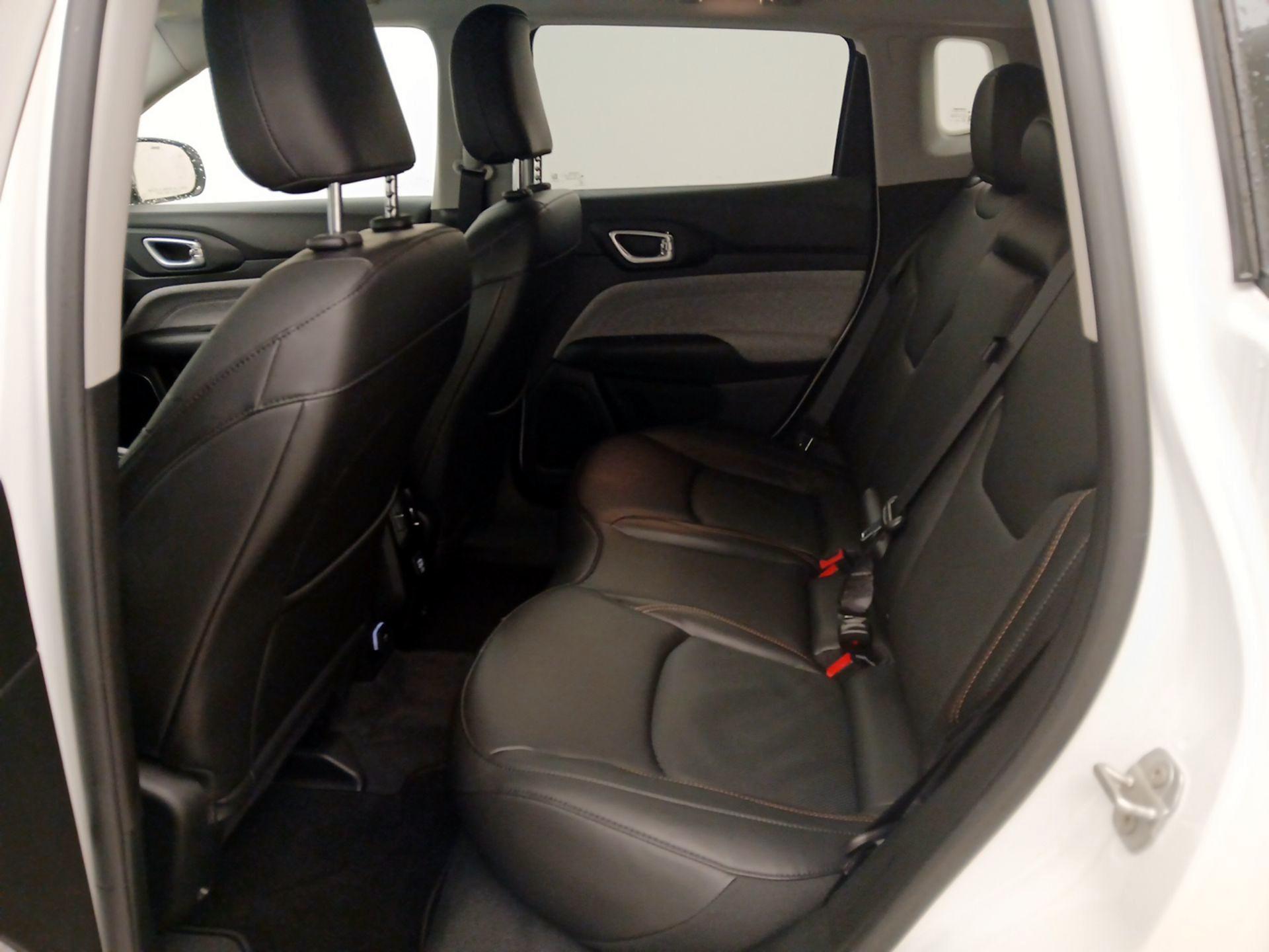 Thumbnail: 2022 Jeep Compass - 19