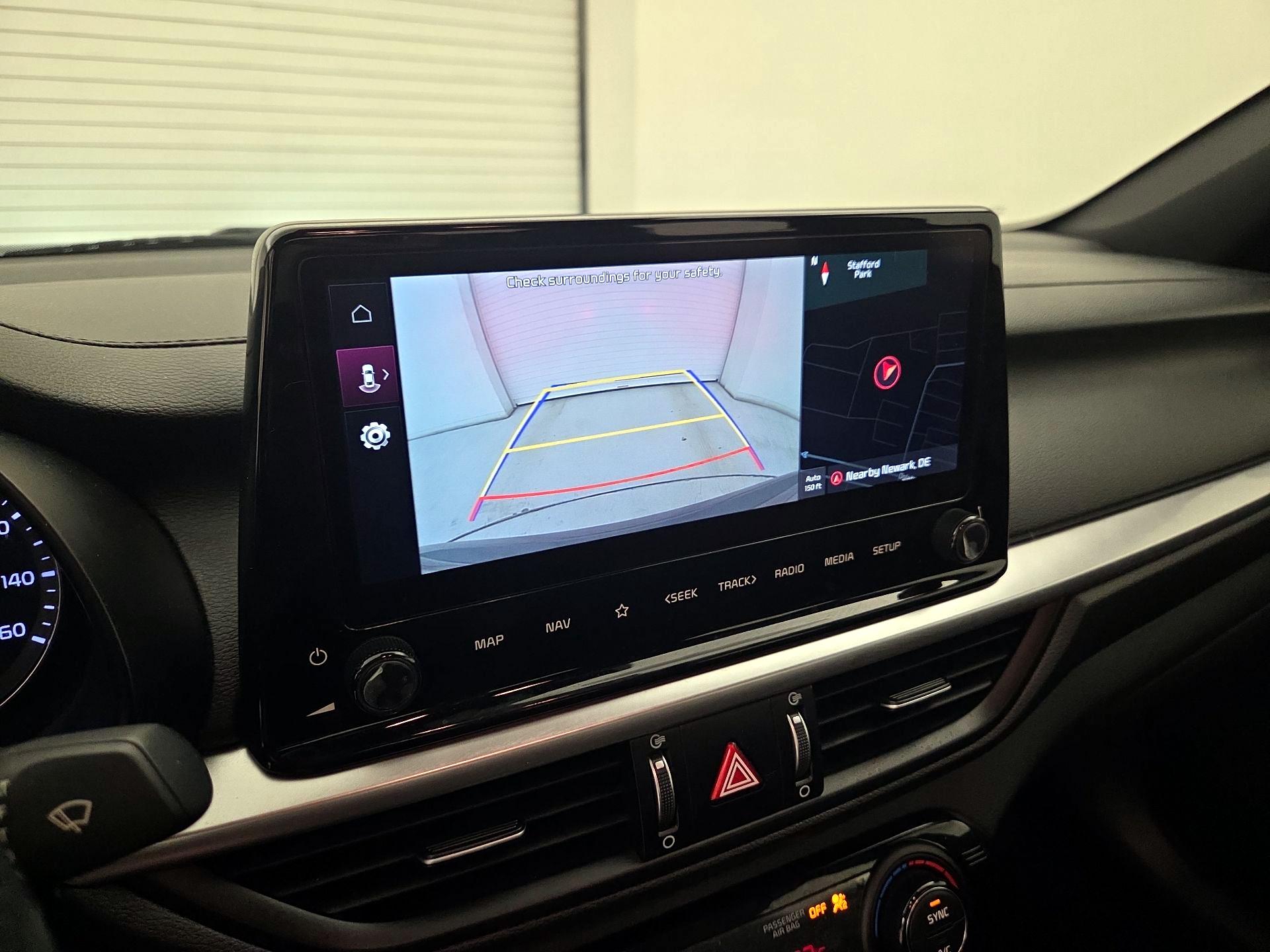 Thumbnail: 2023 Kia Forte - 15