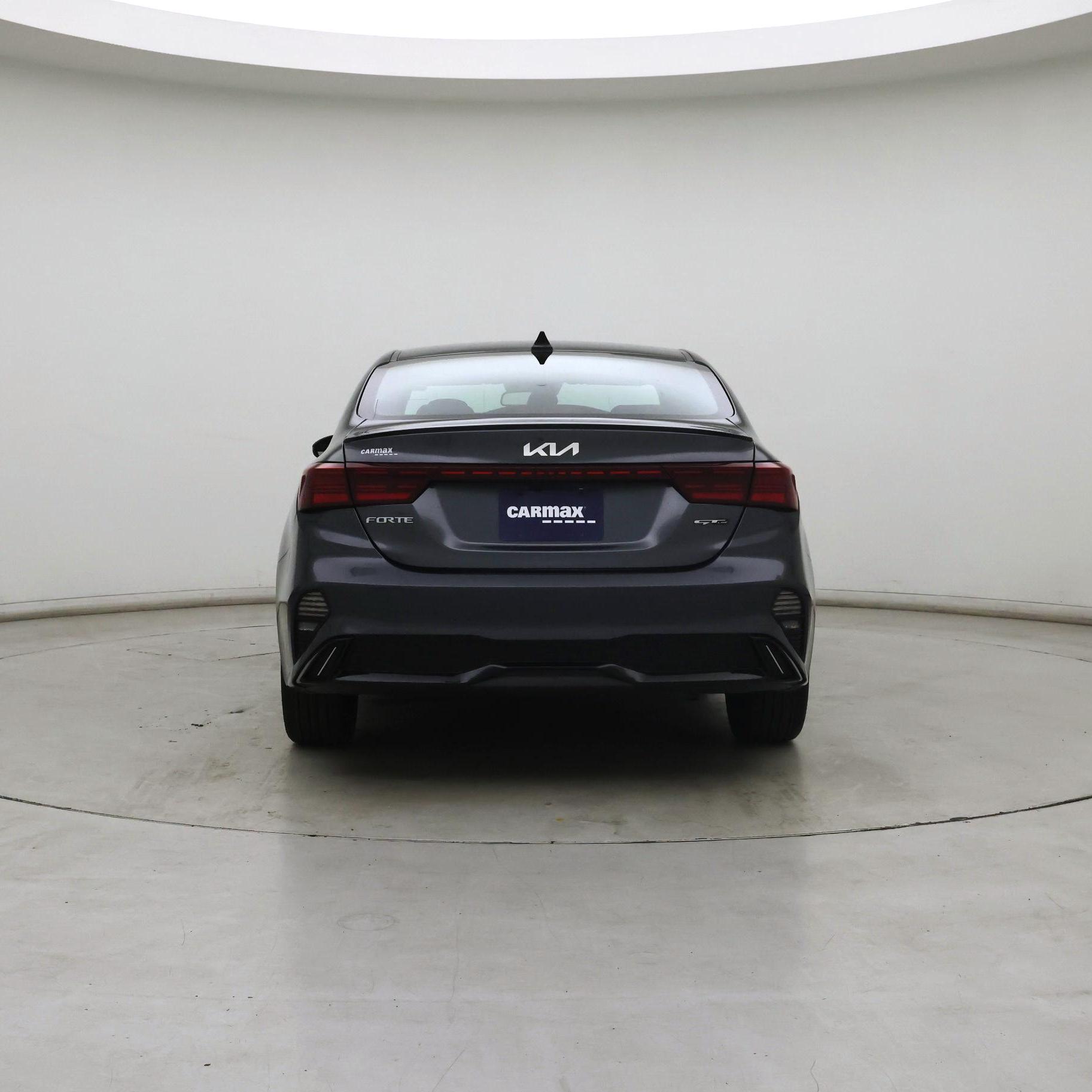 Thumbnail: 2023 Kia Forte - 6