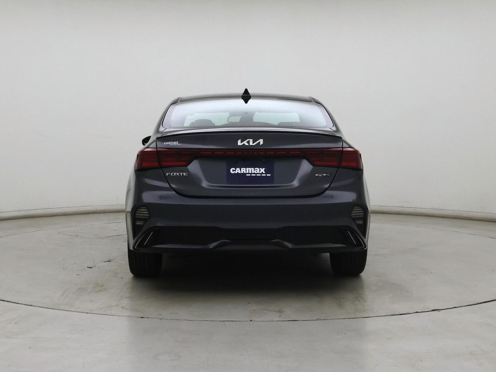 2023 Kia Forte GT-Line - Photo 7