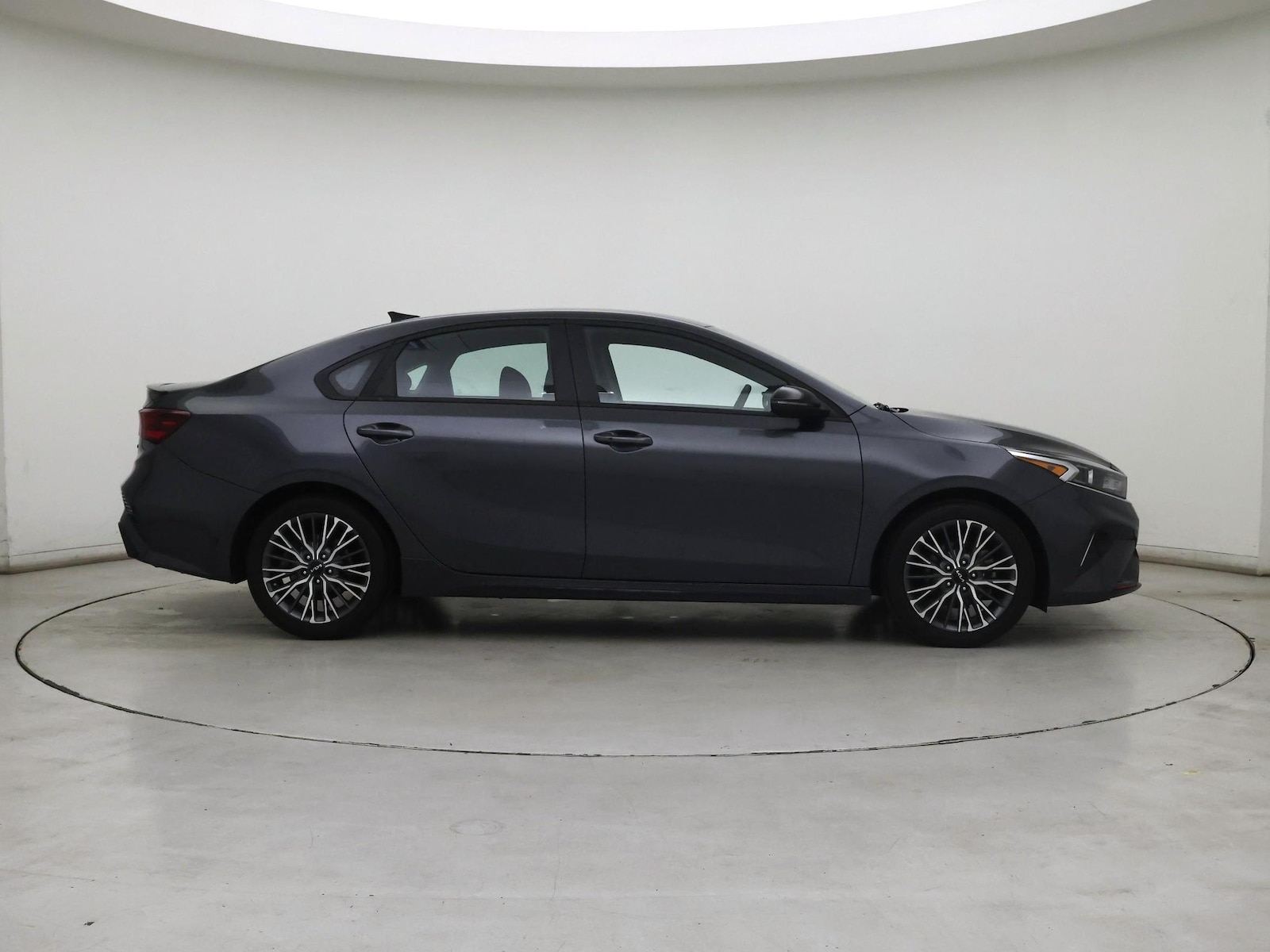 2023 Kia Forte GT-Line - Photo 8