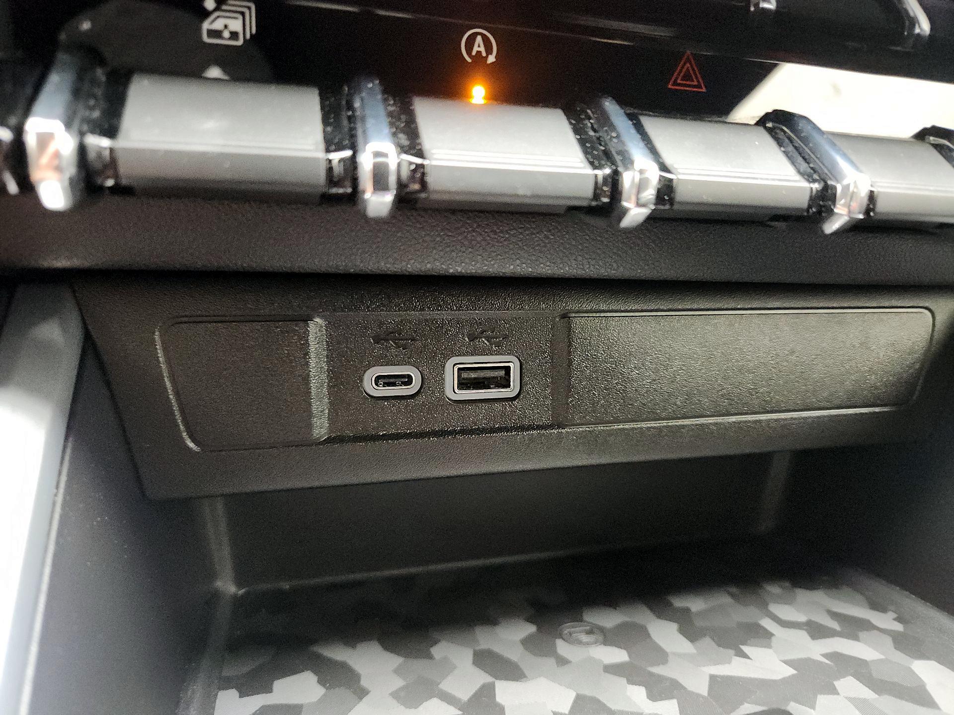 Thumbnail: 2023 Chevrolet Colorado - 18