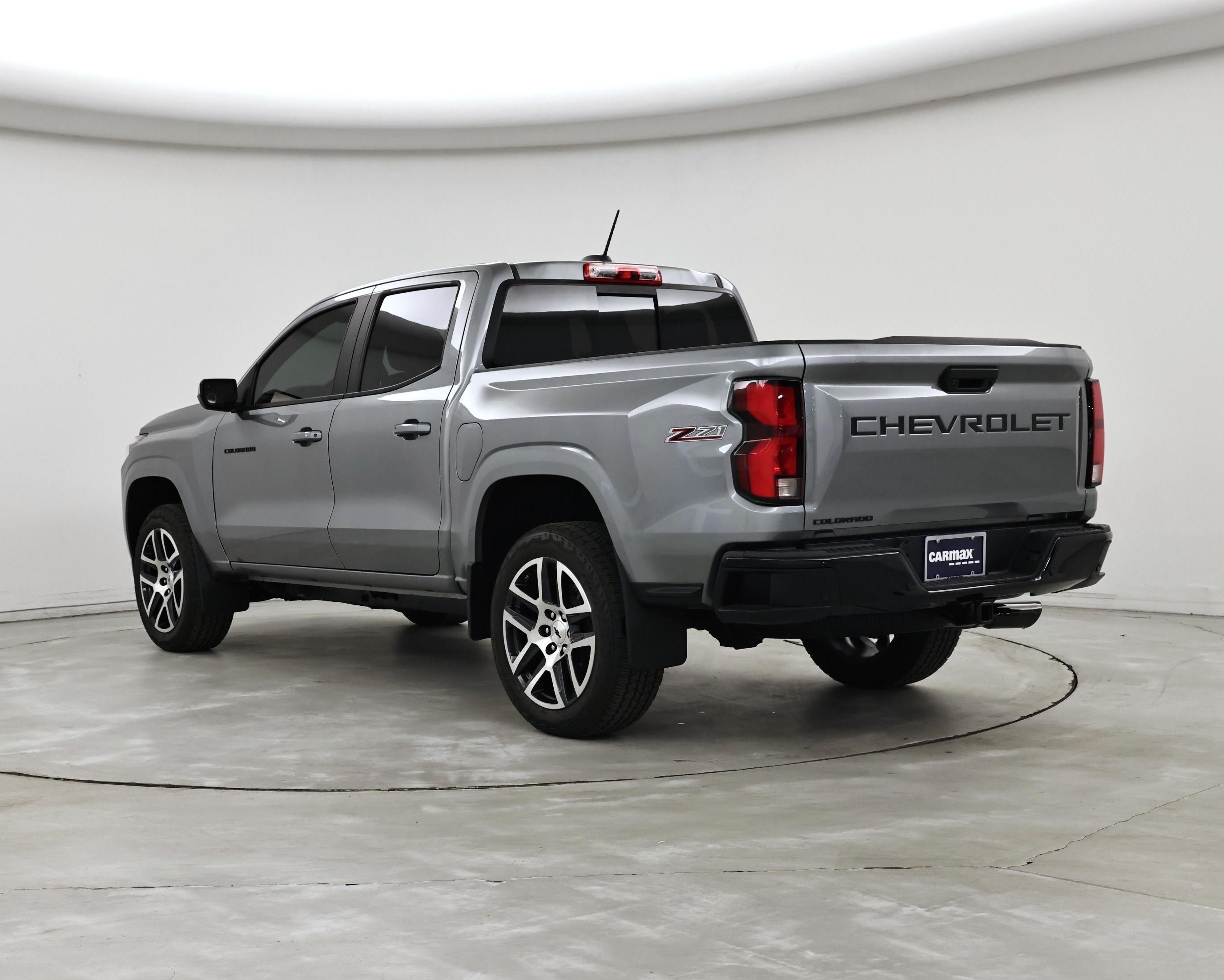 Thumbnail: 2023 Chevrolet Colorado - 2