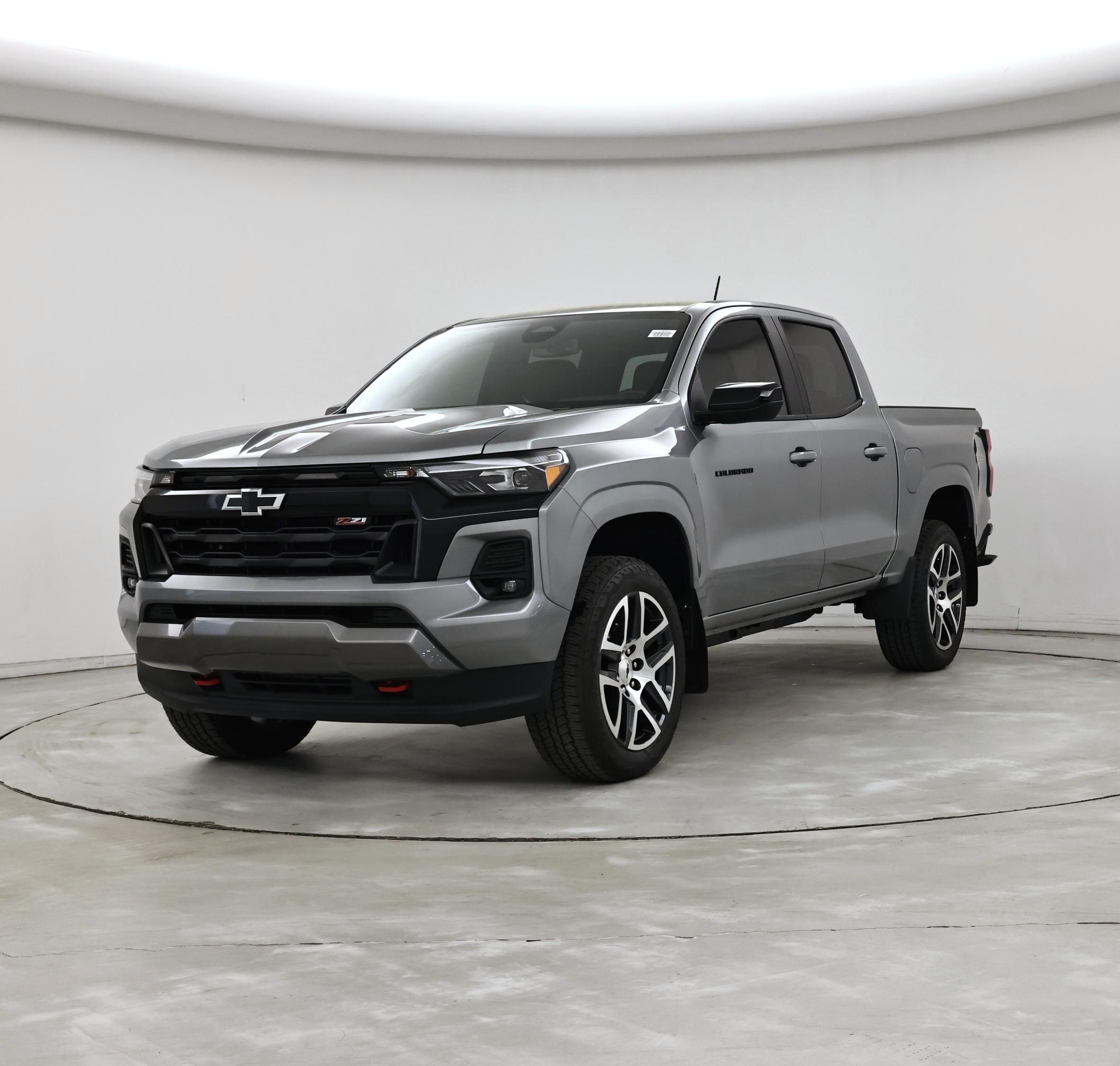 Thumbnail: 2023 Chevrolet Colorado - 4