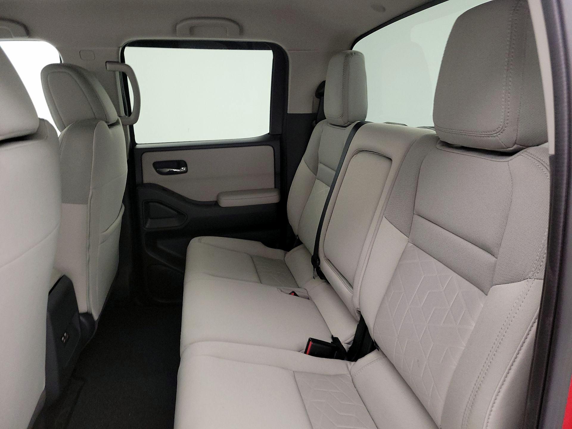 Thumbnail: 2025 Nissan Frontier - 19