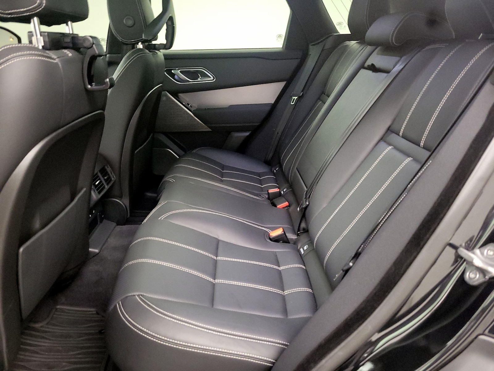 2023 Land Rover Range Rover Velar HST - Photo 22