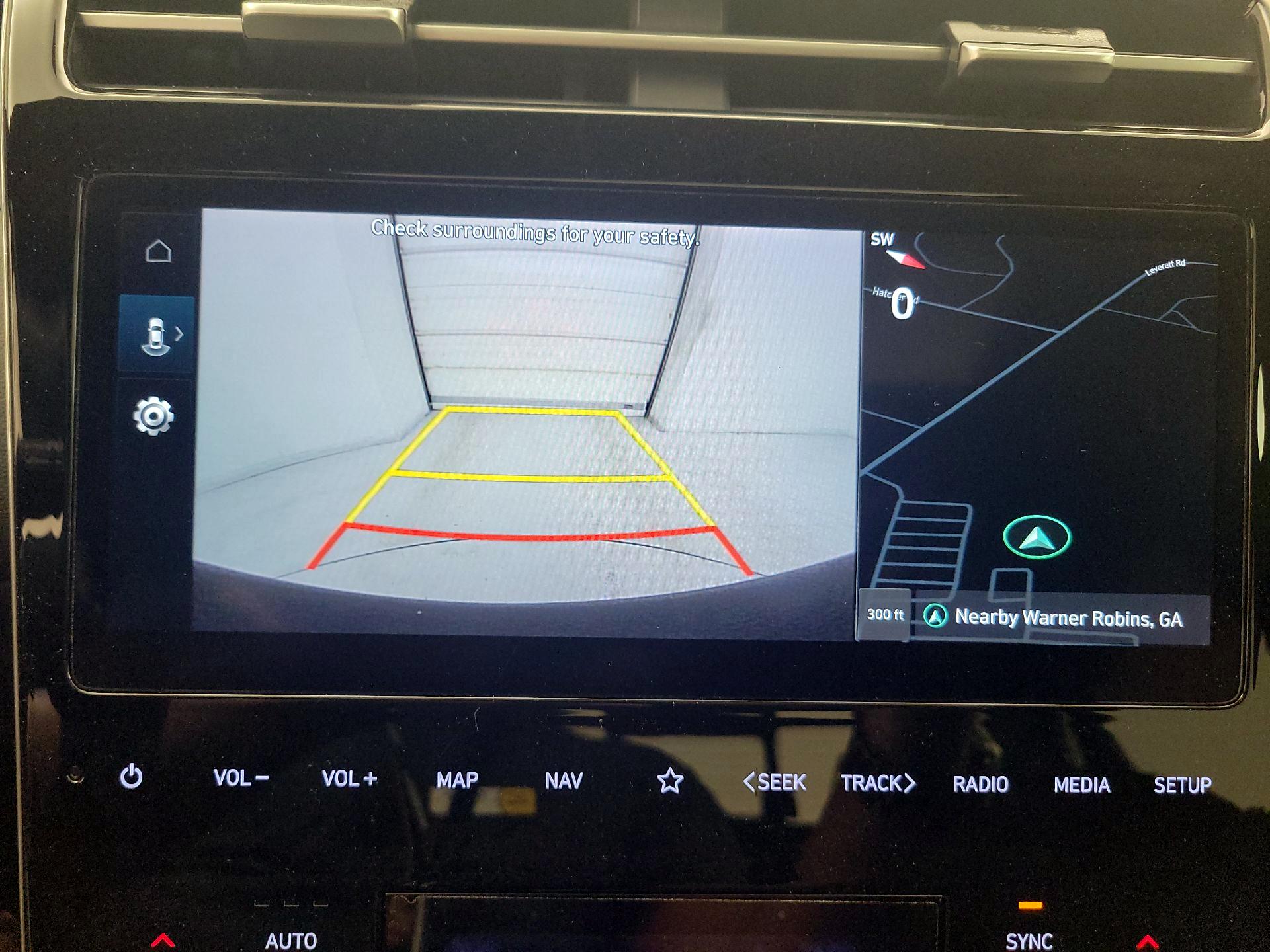 Thumbnail: 2023 Hyundai Santa Cruz - 15