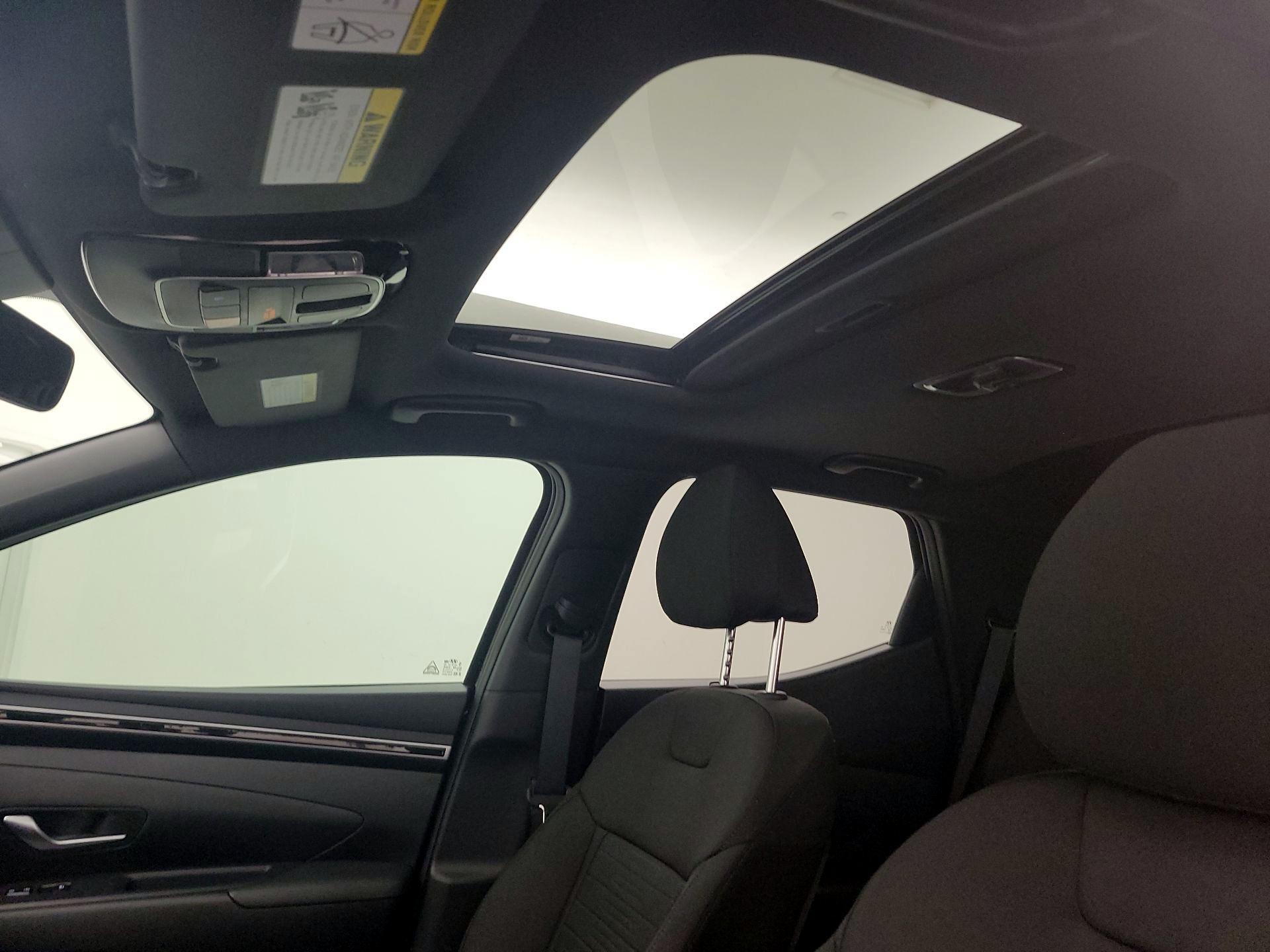 Thumbnail: 2023 Hyundai Santa Cruz - 20