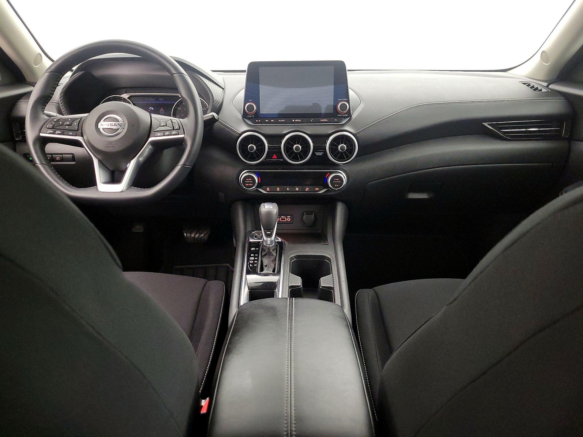 Thumbnail: 2020 Nissan Sentra - 9