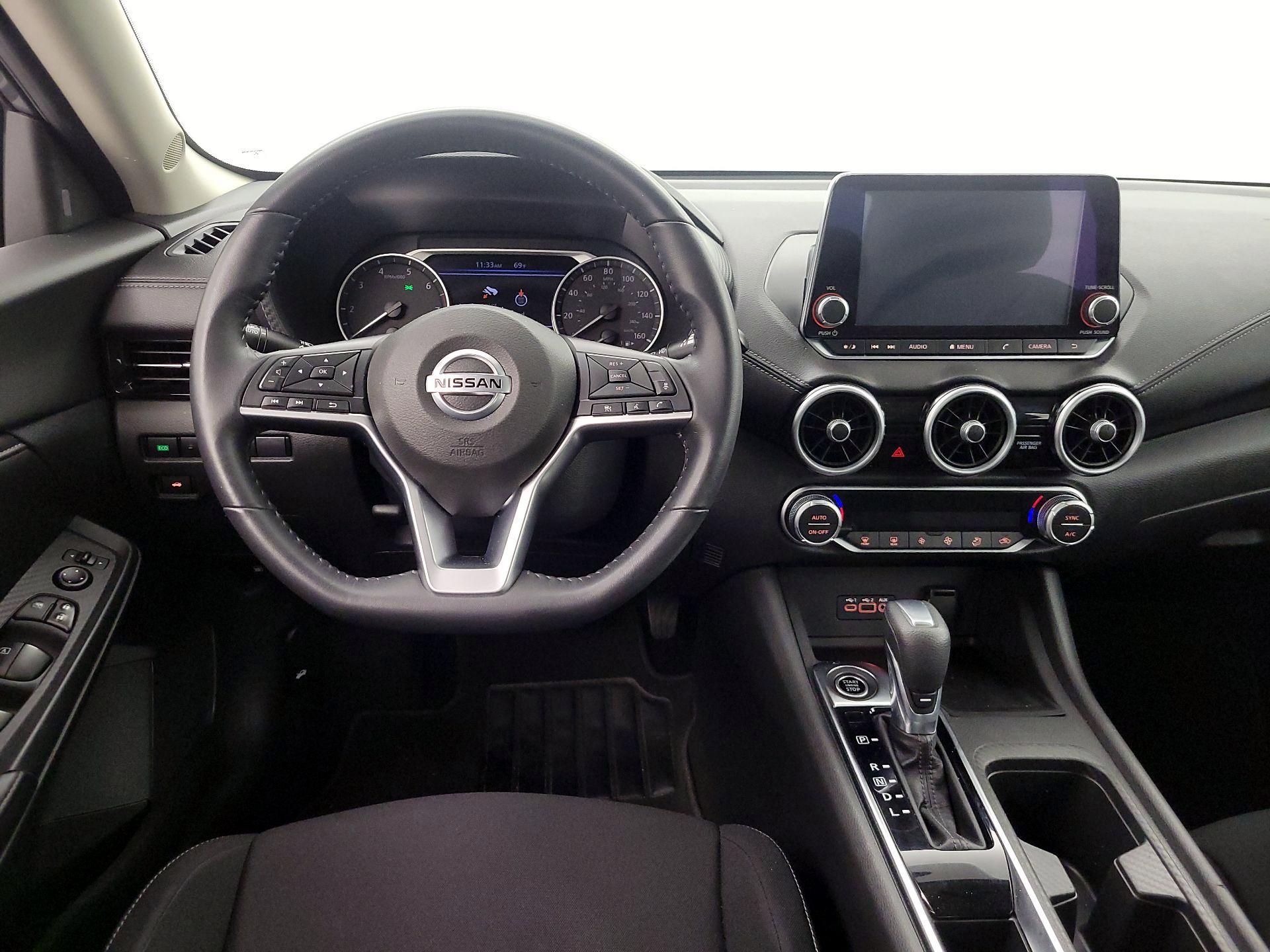 Thumbnail: 2020 Nissan Sentra - 10