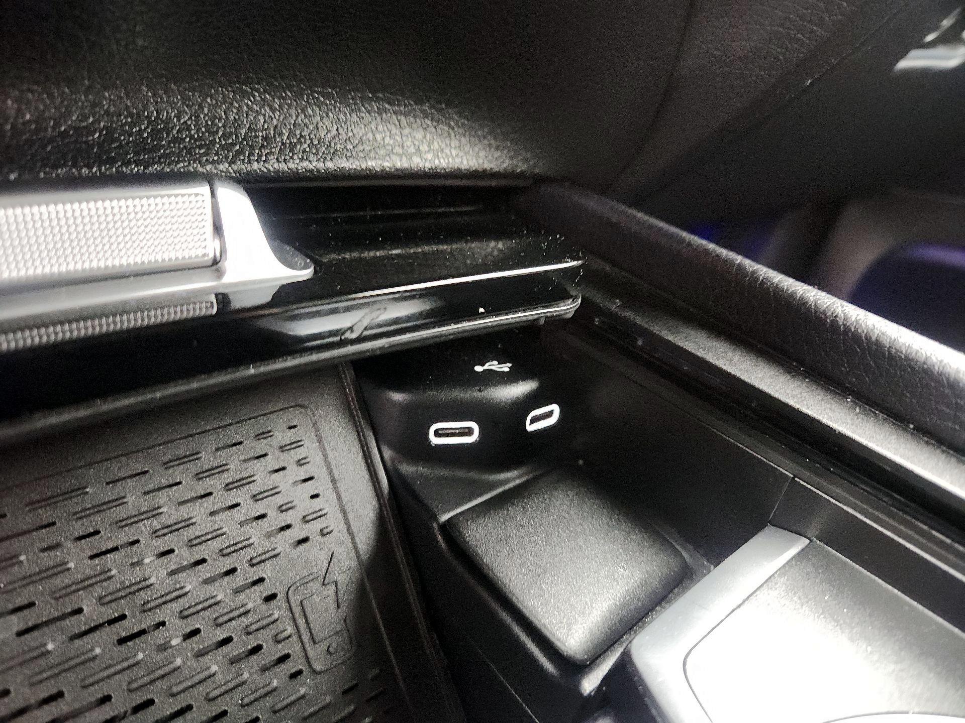 Thumbnail: 2024 Mercedes-Benz GLE - 19