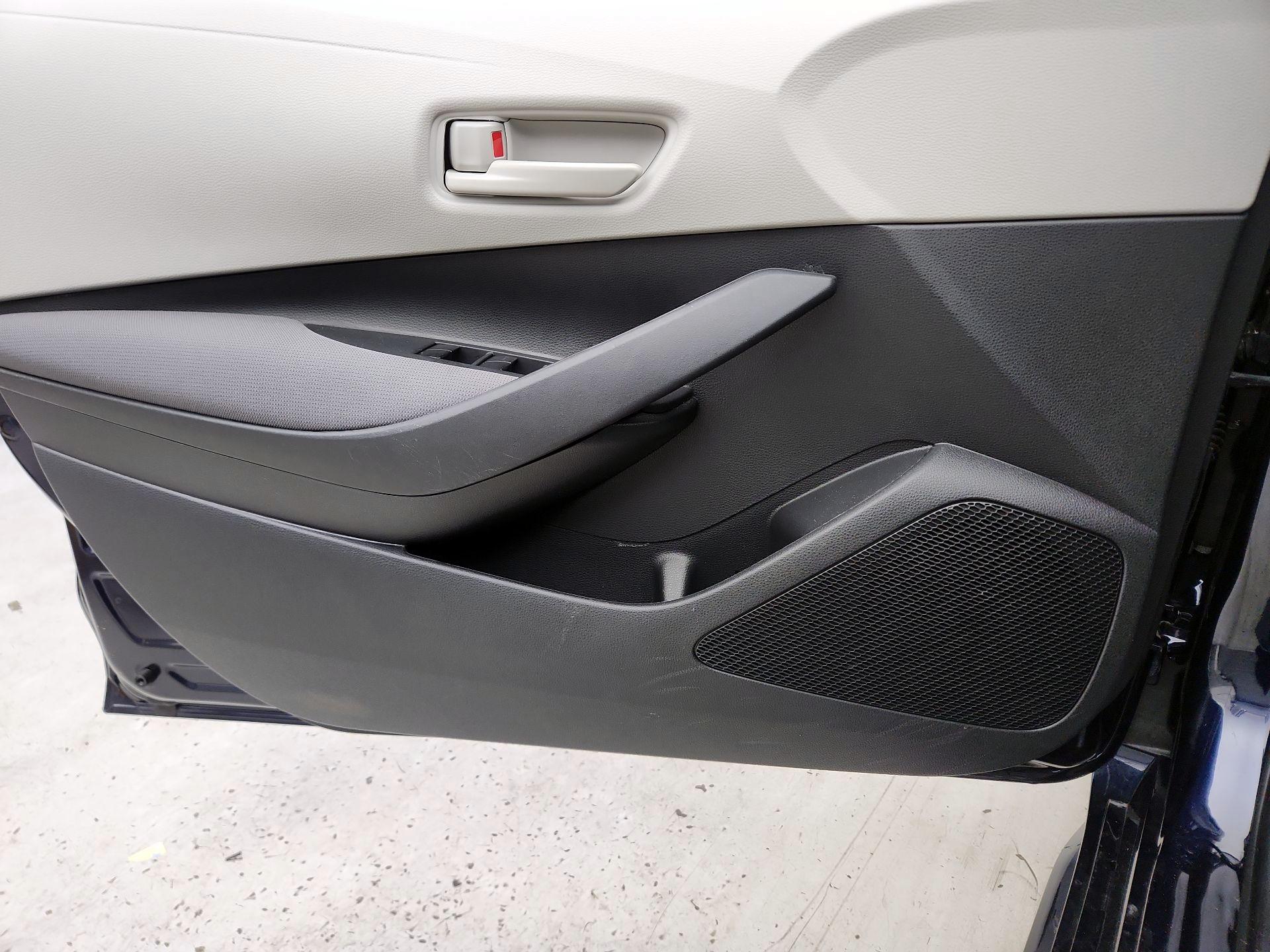 Thumbnail: 2023 Toyota Corolla - 12