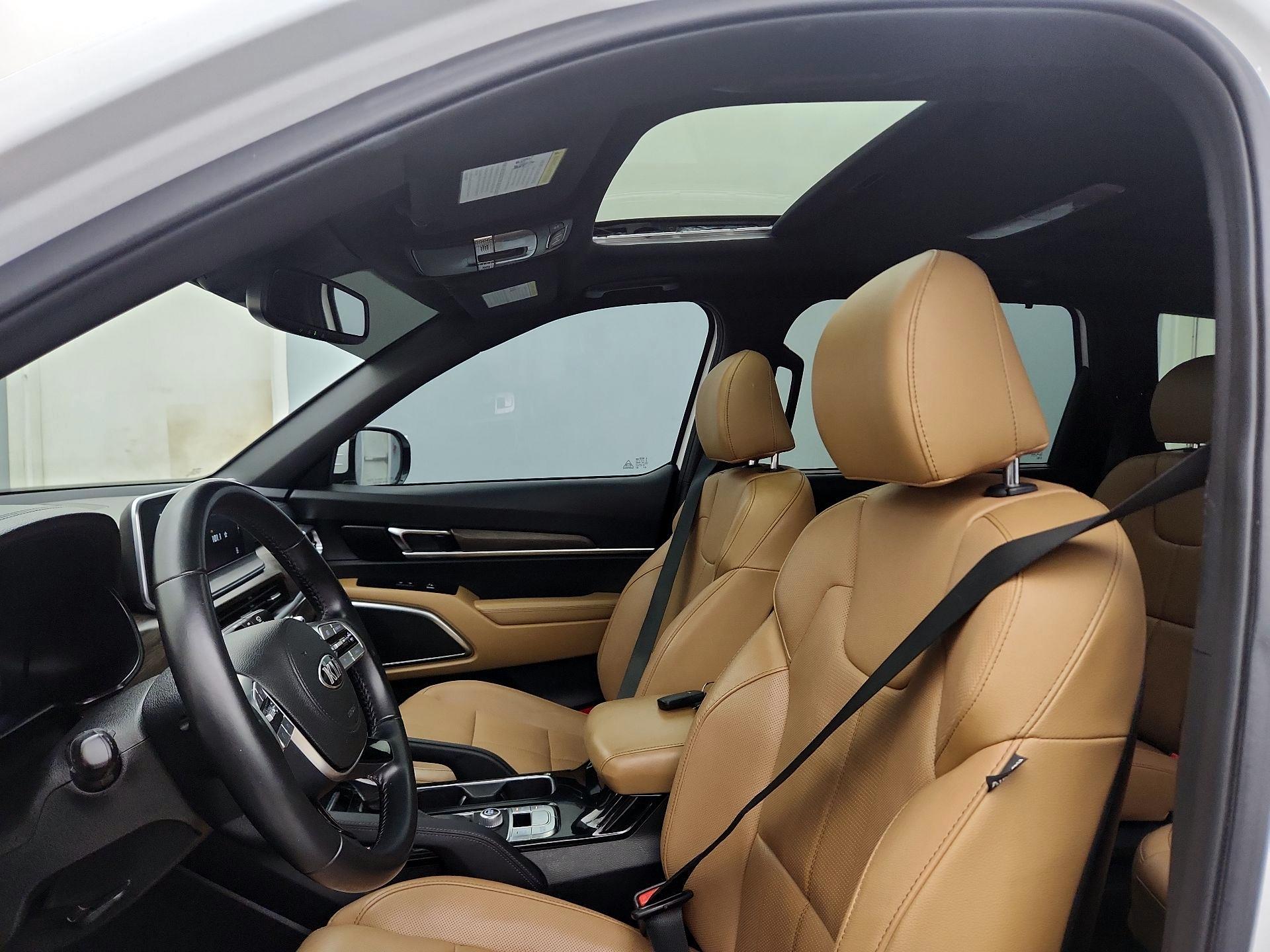 Thumbnail: 2020 Kia Telluride - 19