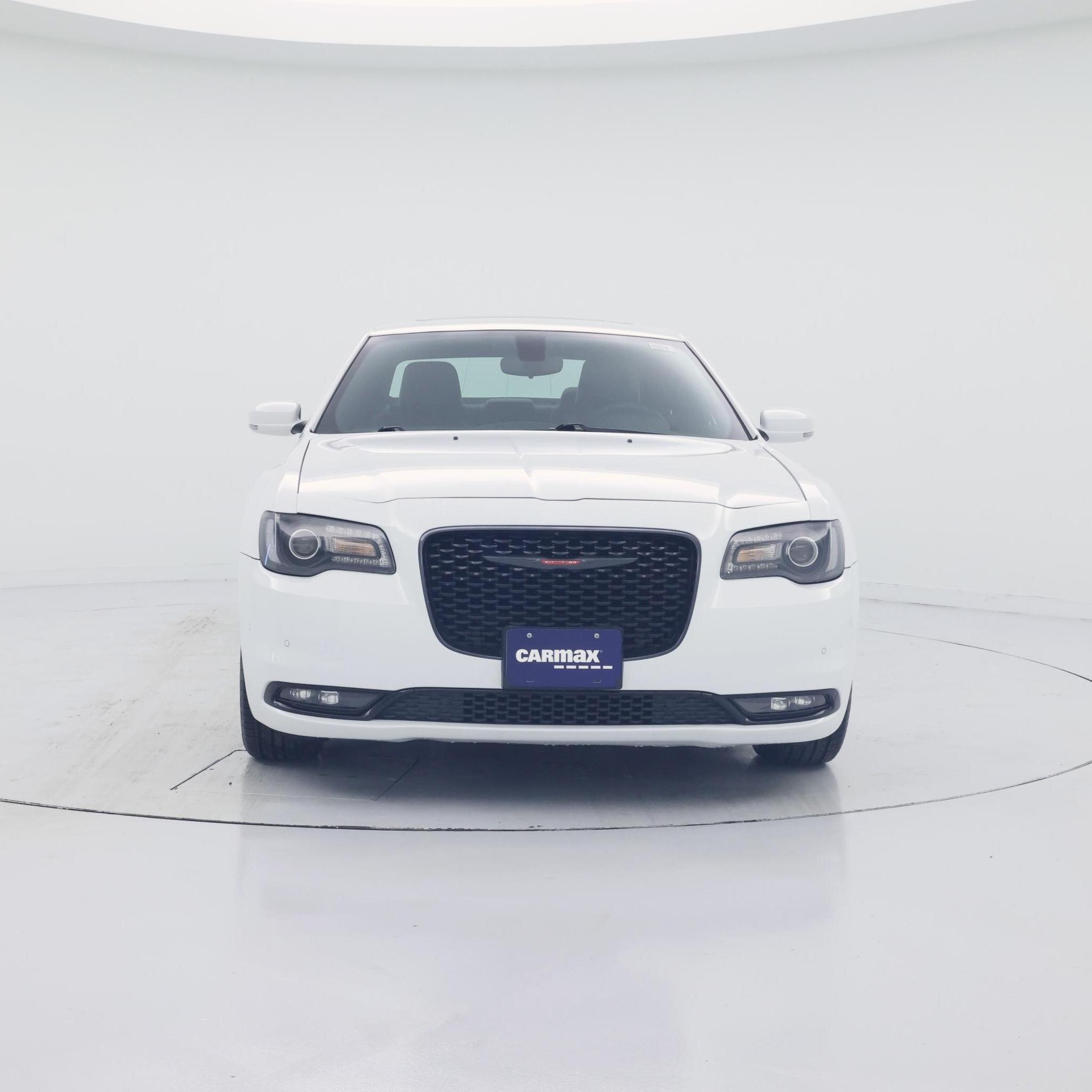 Thumbnail: 2023 Chrysler 300 - 5