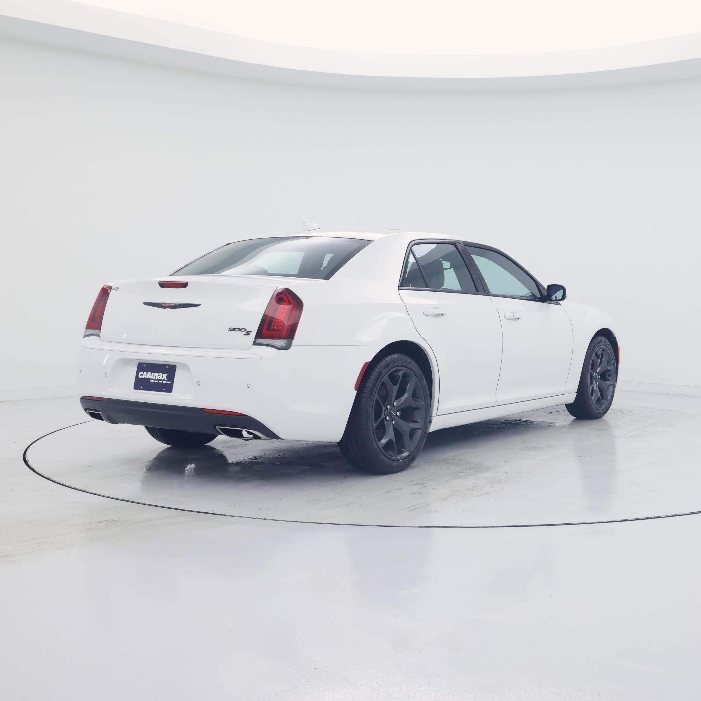 Thumbnail: 2023 Chrysler 300 - 8