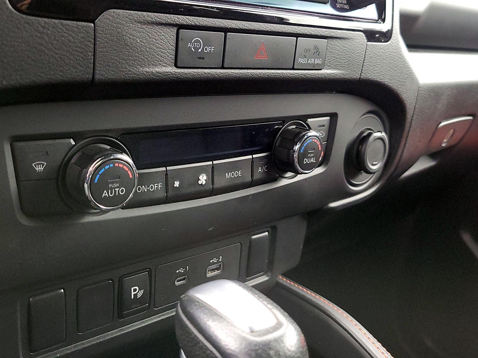 Thumbnail: 2024 Nissan Frontier - 17