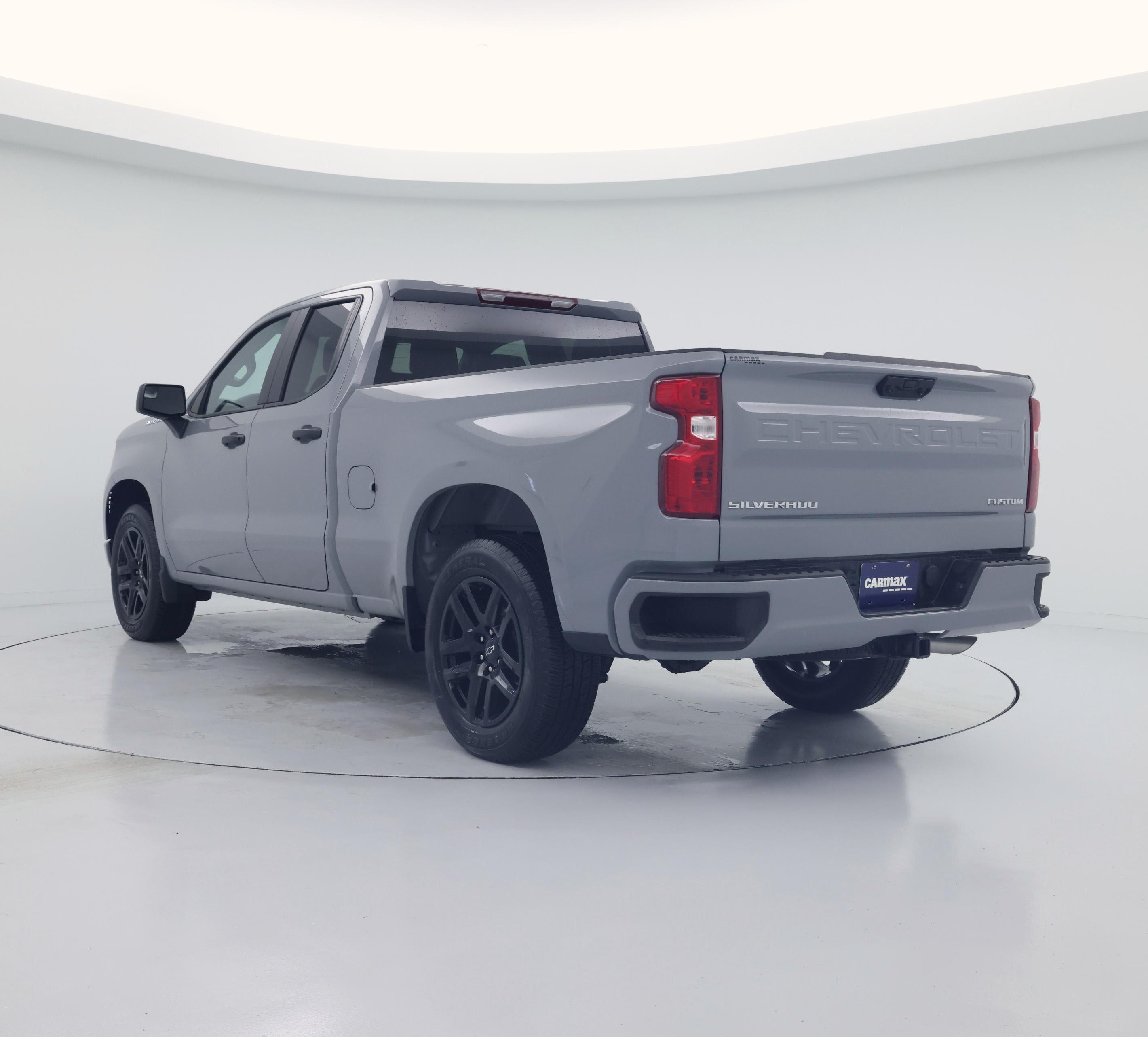 Thumbnail: 2025 Chevrolet Silverado 1500 - 2