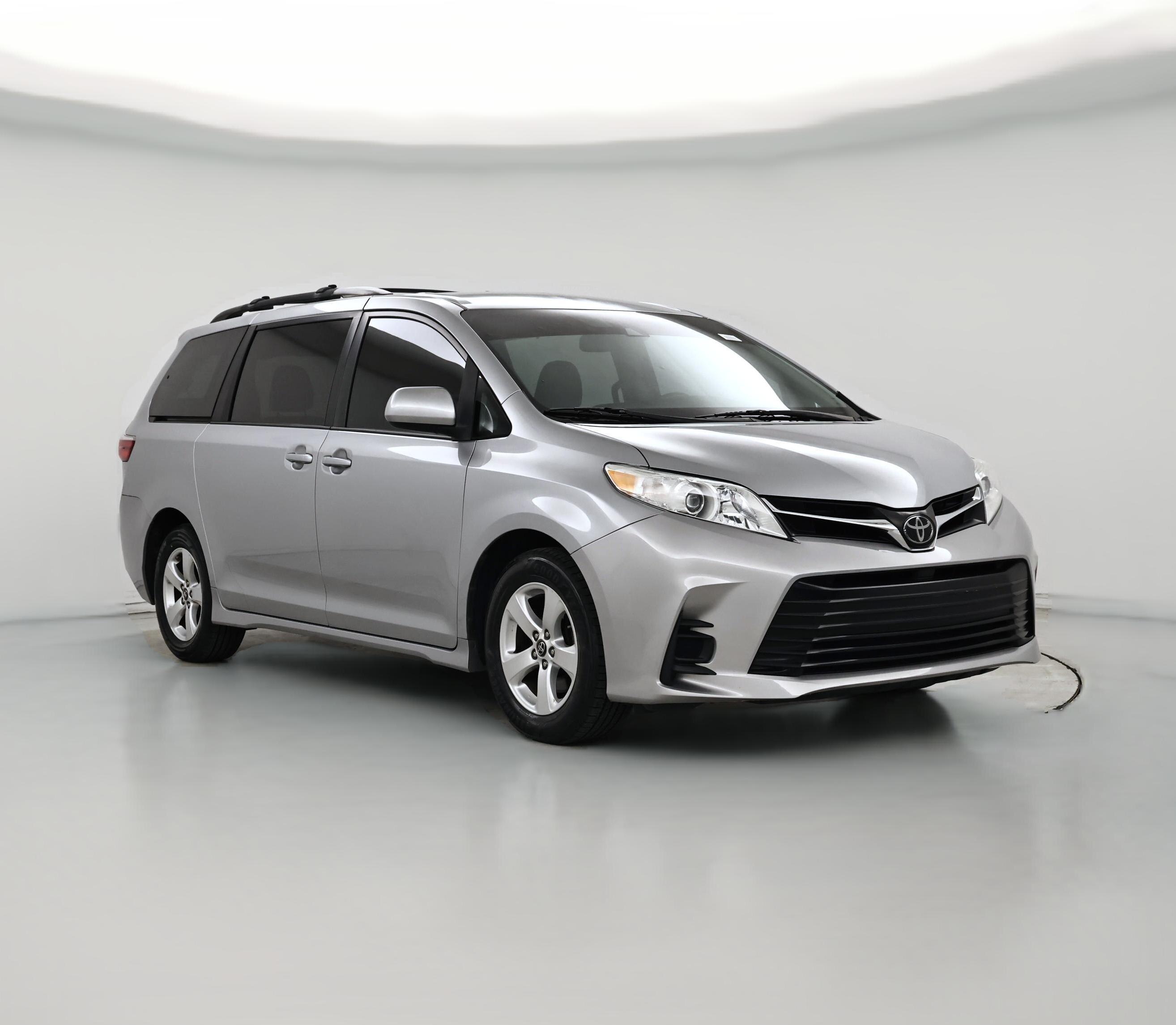 Thumbnail: 2018 Toyota Sienna - 1
