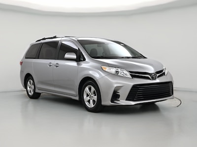 2018 Toyota Sienna LE
