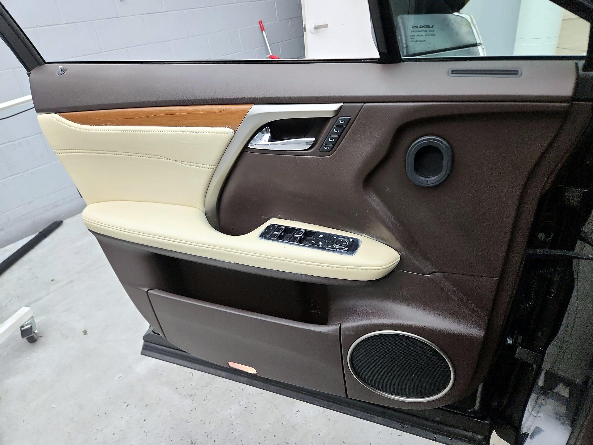 Thumbnail: 2016 Lexus RX - 12