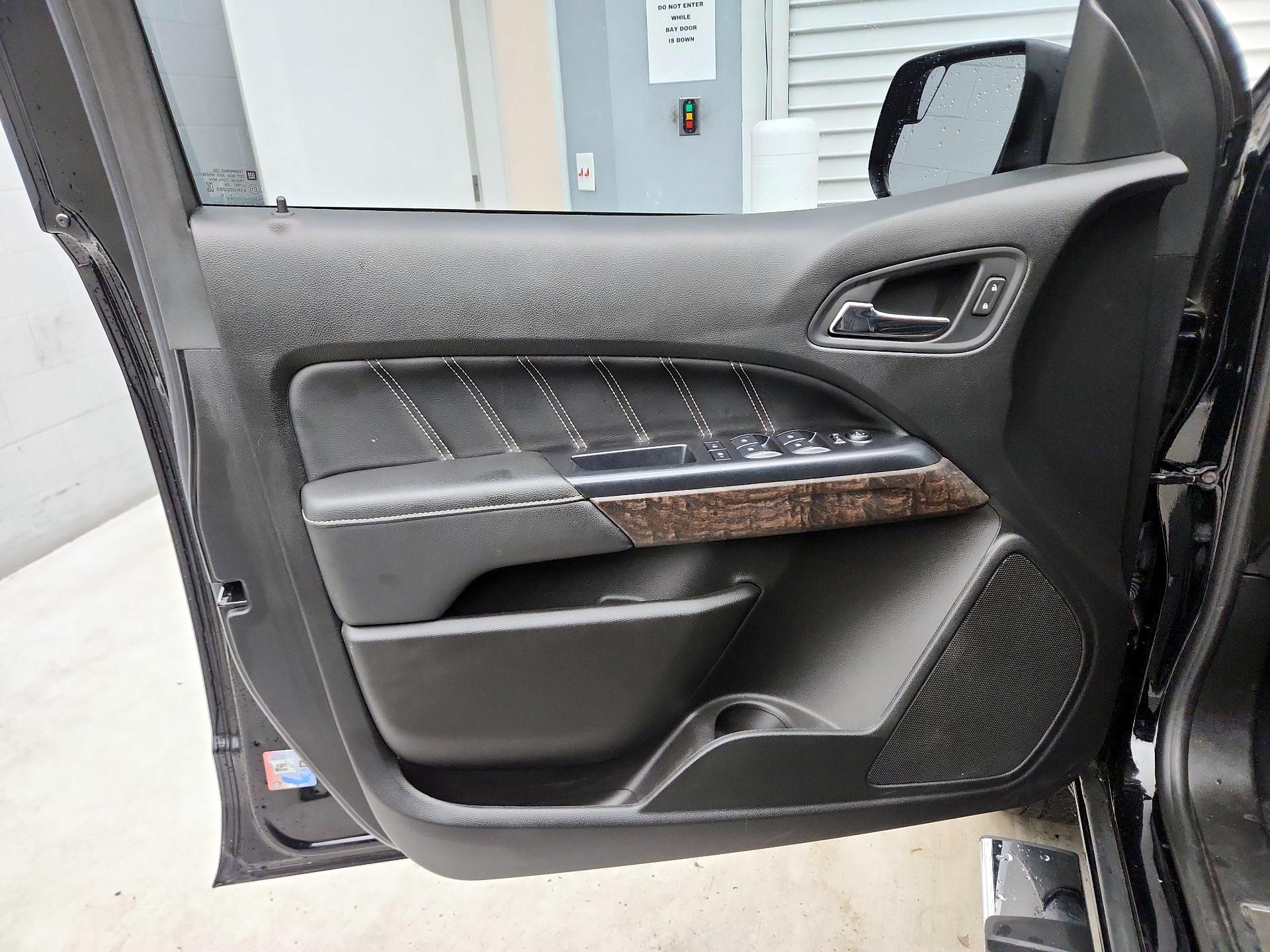Thumbnail: 2021 GMC Canyon - 12