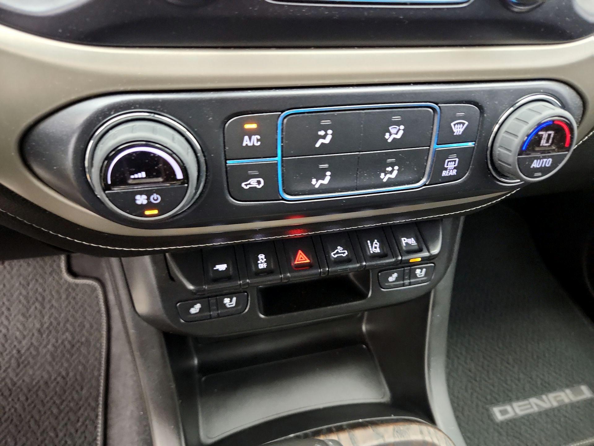 Thumbnail: 2021 GMC Canyon - 17