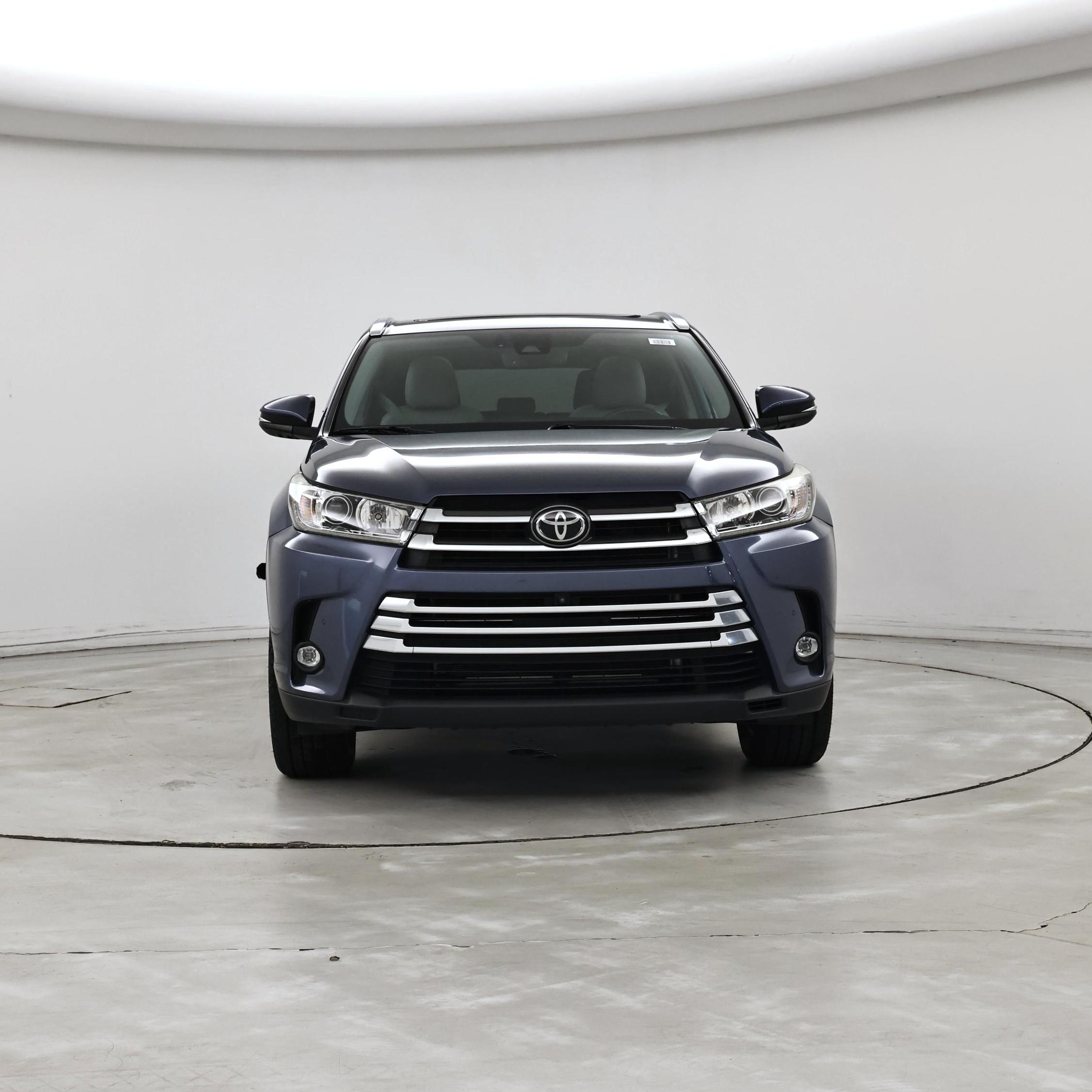 Thumbnail: 2019 Toyota Highlander - 5