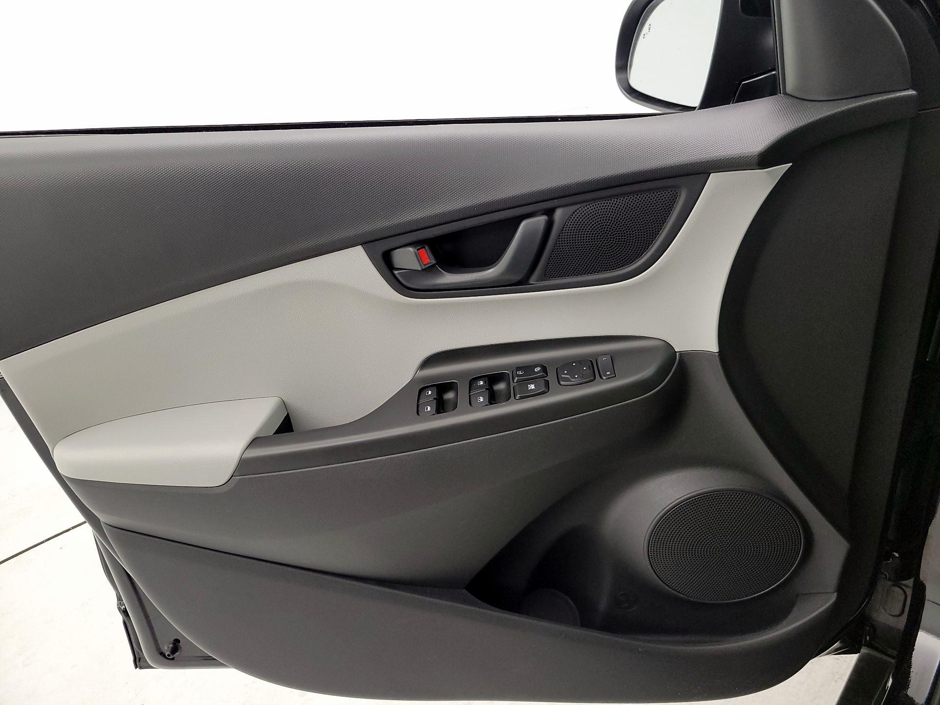 Thumbnail: 2023 Hyundai Kona - 12